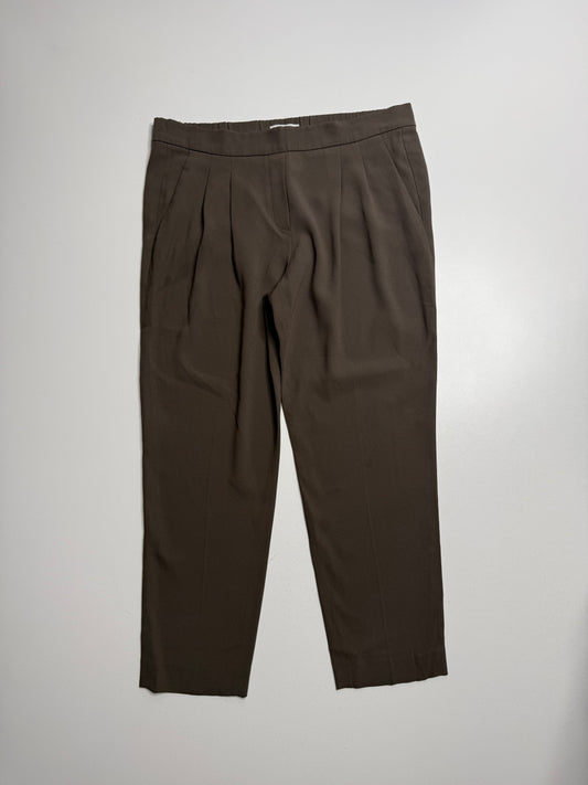Aritzia olive Babaton ‘cohen’ pant, size 6