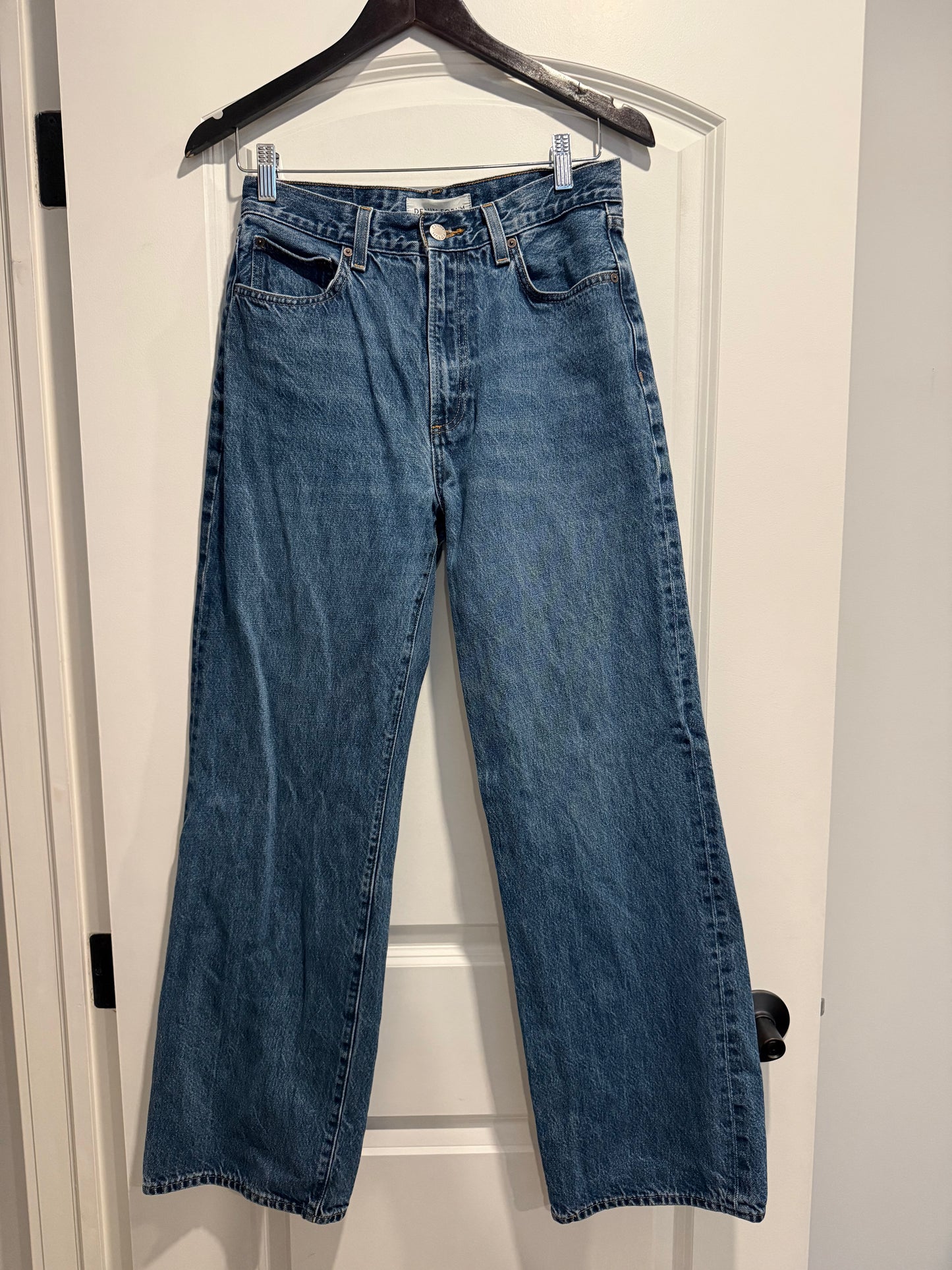 Aritzia denim forum Farrah wide leg jeans, size 27