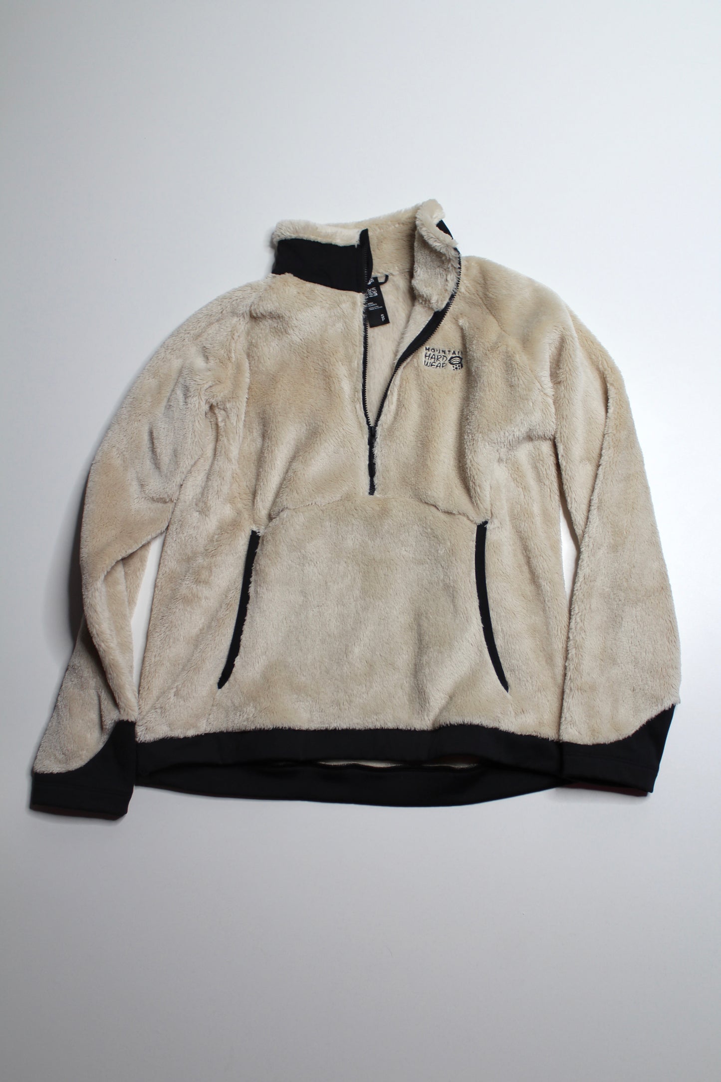 Mountain Hardware tan/black polartec high loft 1/2 zip fuzzy pullover, size small (unisex)