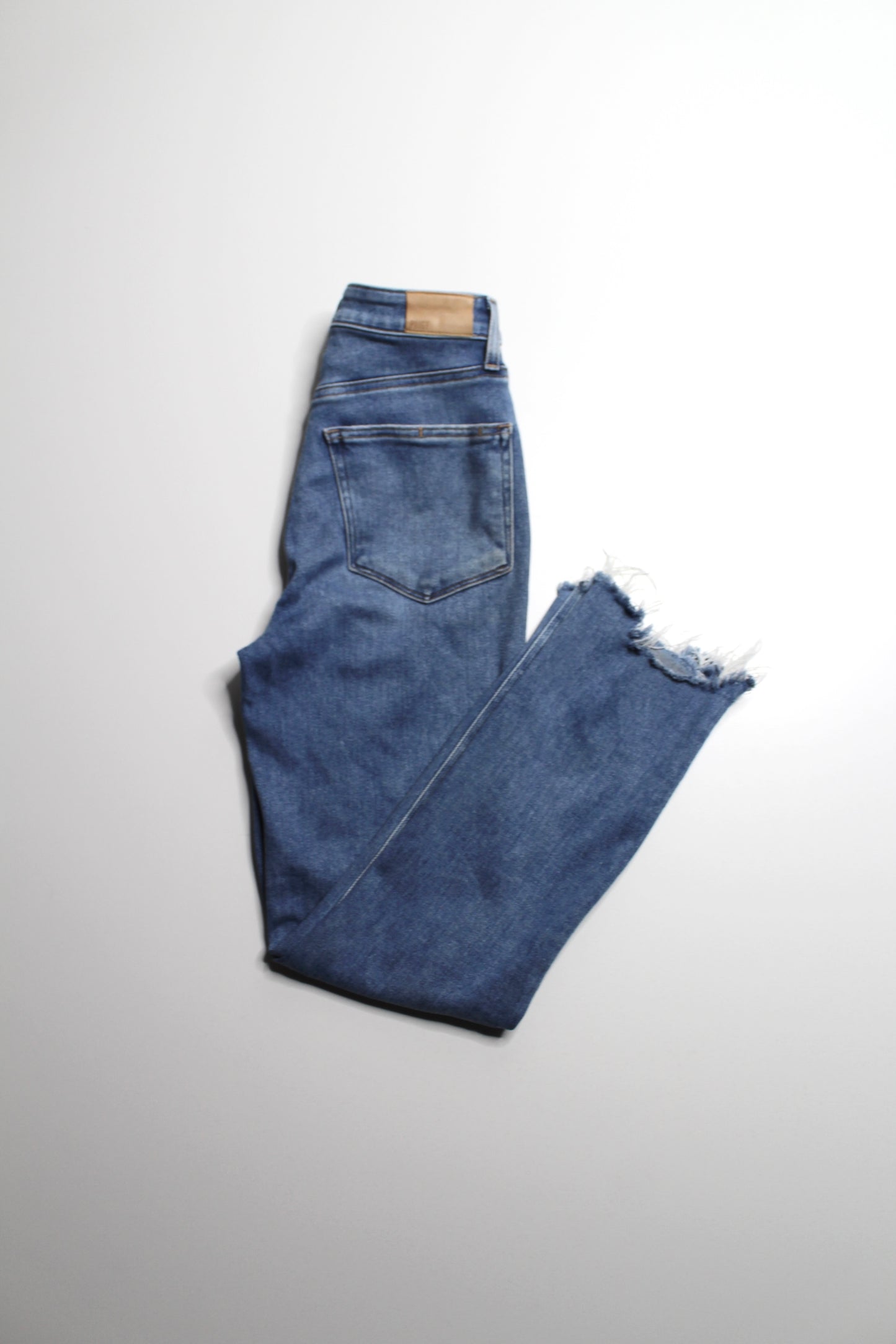 Paige ‘accent’ high-rise straight leg jeans, size 26