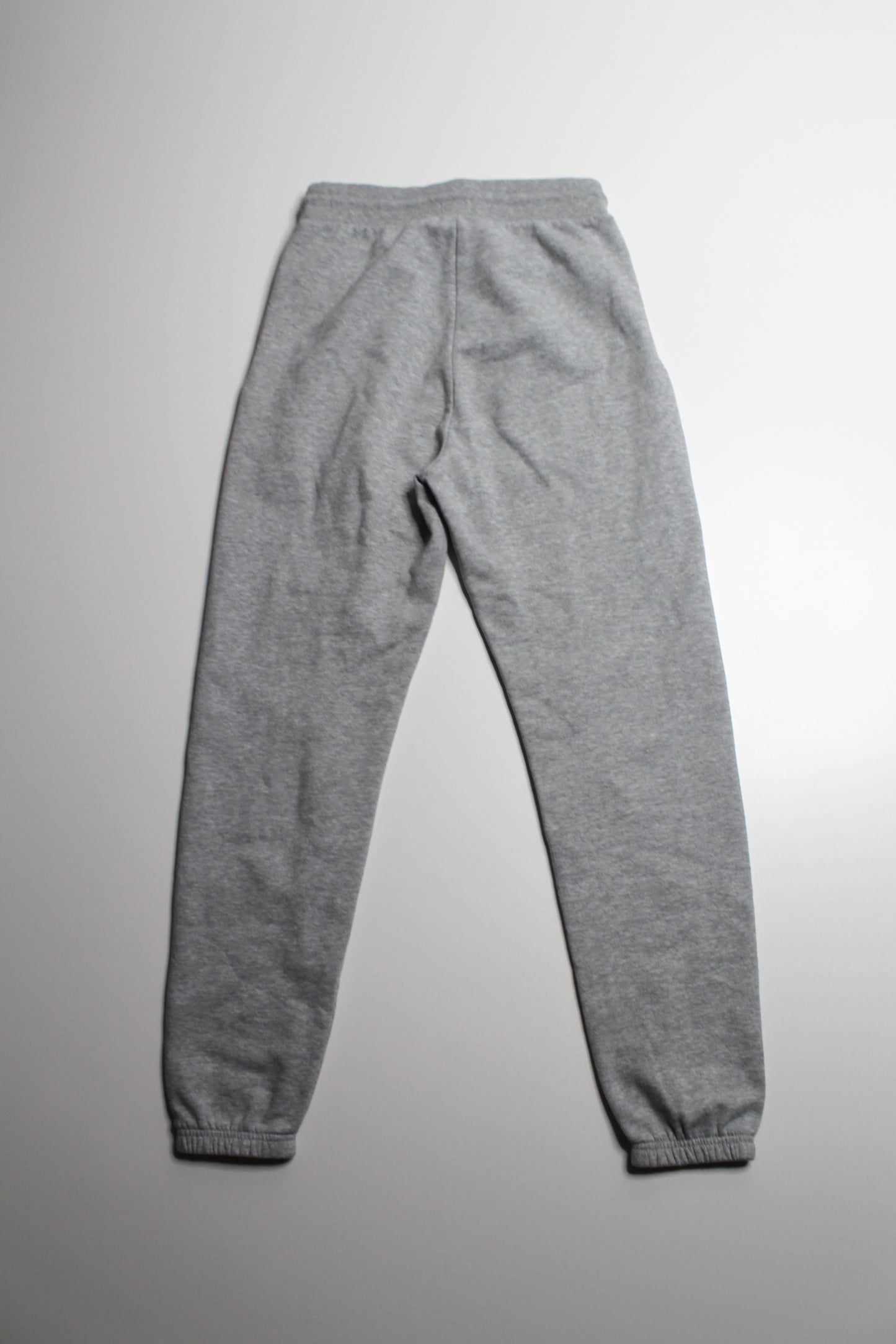 Aritzia Sunday Best grey joggers, size xsmall
