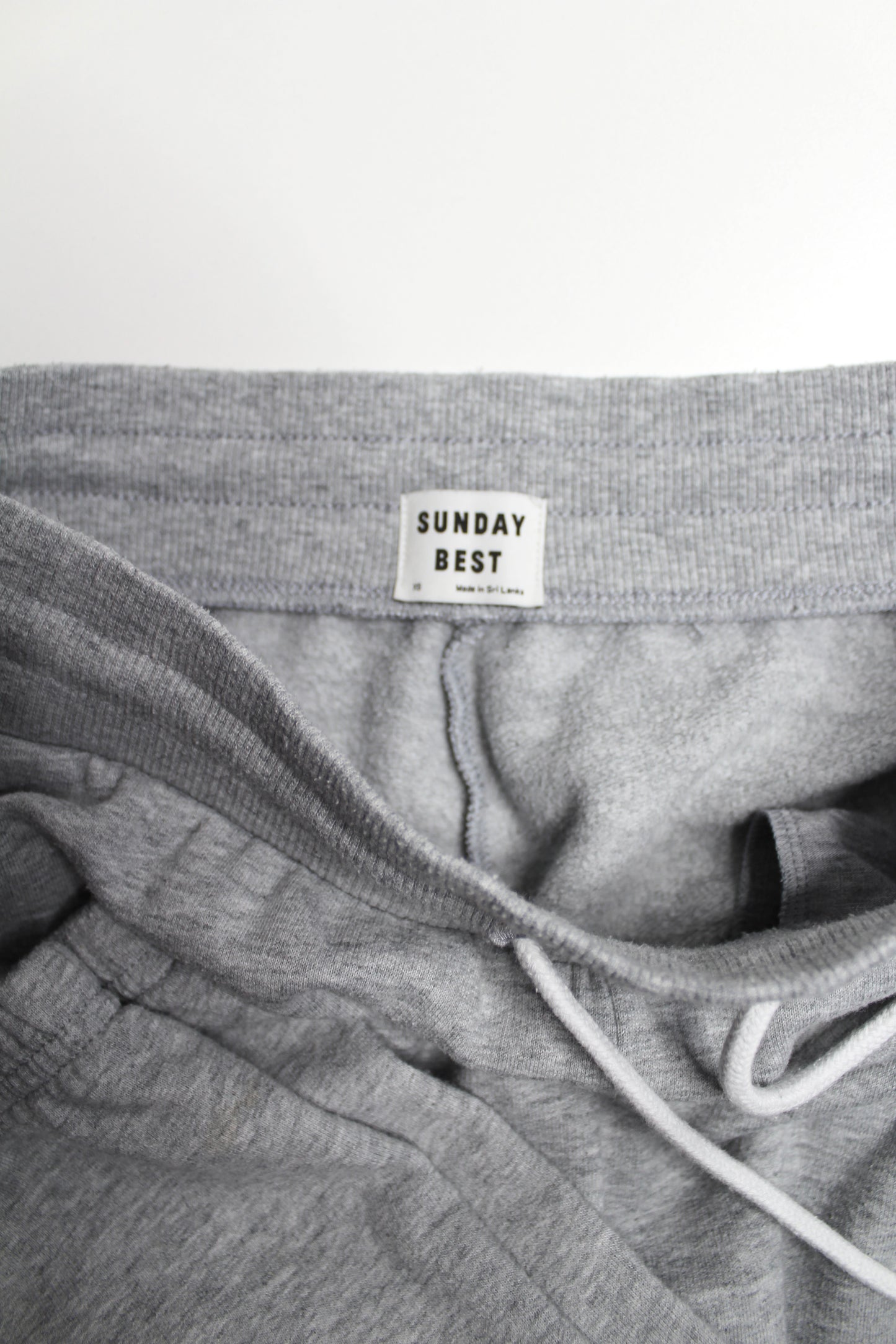 Aritzia Sunday Best grey joggers, size xsmall