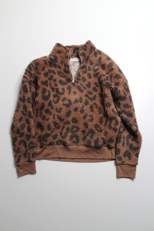 Grayson Threads leopard fleece 1/4 zip pullover, size small