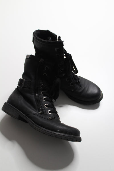 Roxy black lace up combat boots, size 9 (price reduced: was $40)