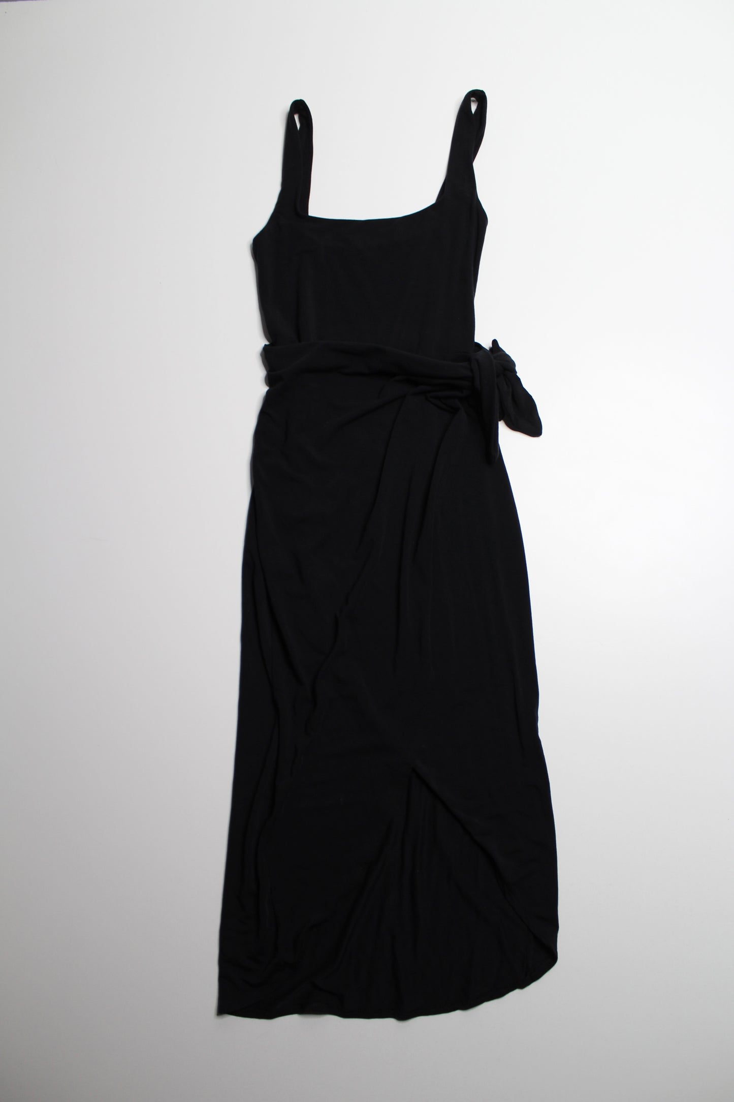Aritzia Wilfred black ‘Saturn’ midi faux wrap dress, size xxs