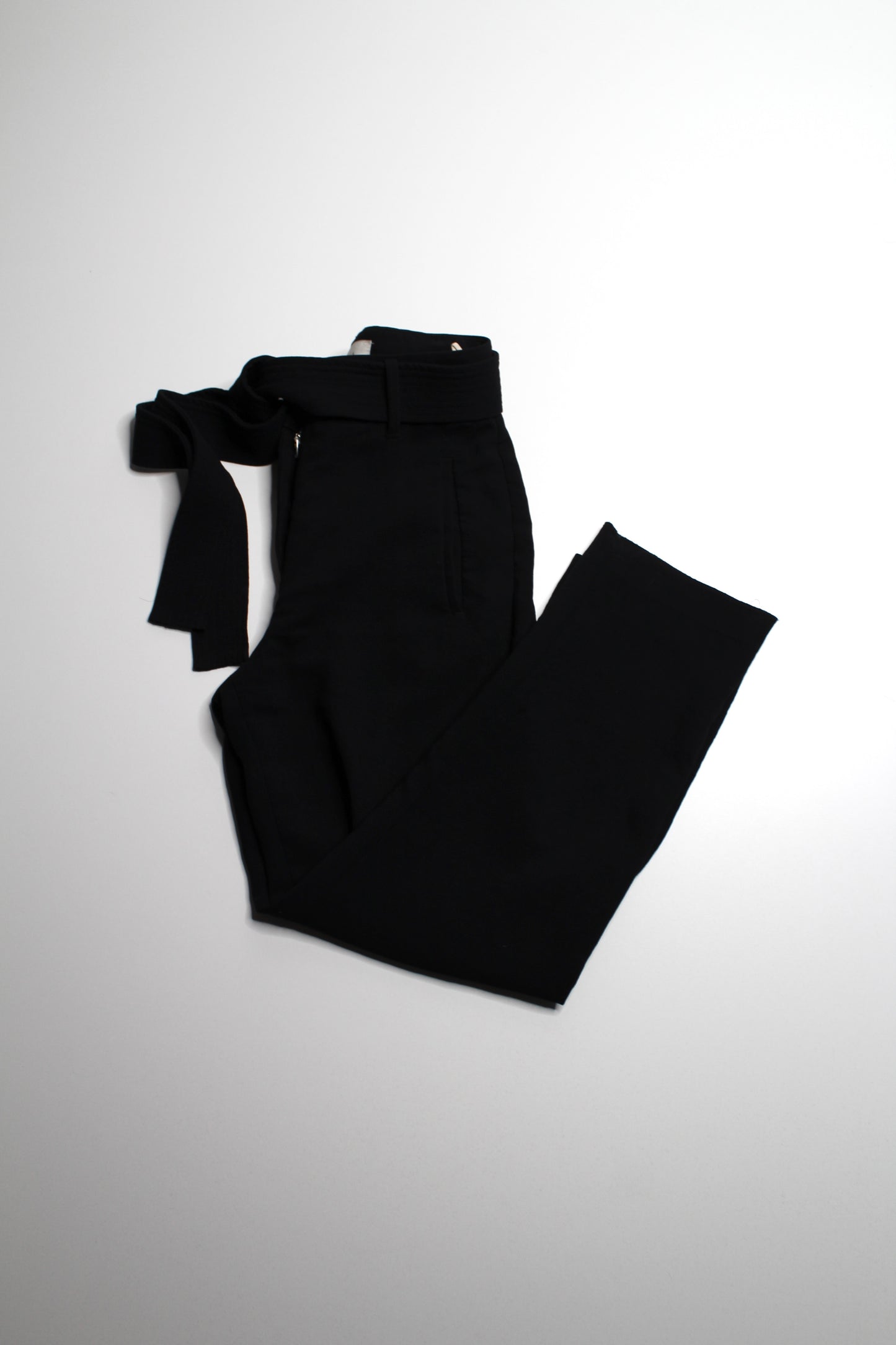 Aritzia black tie front pant, size 00
