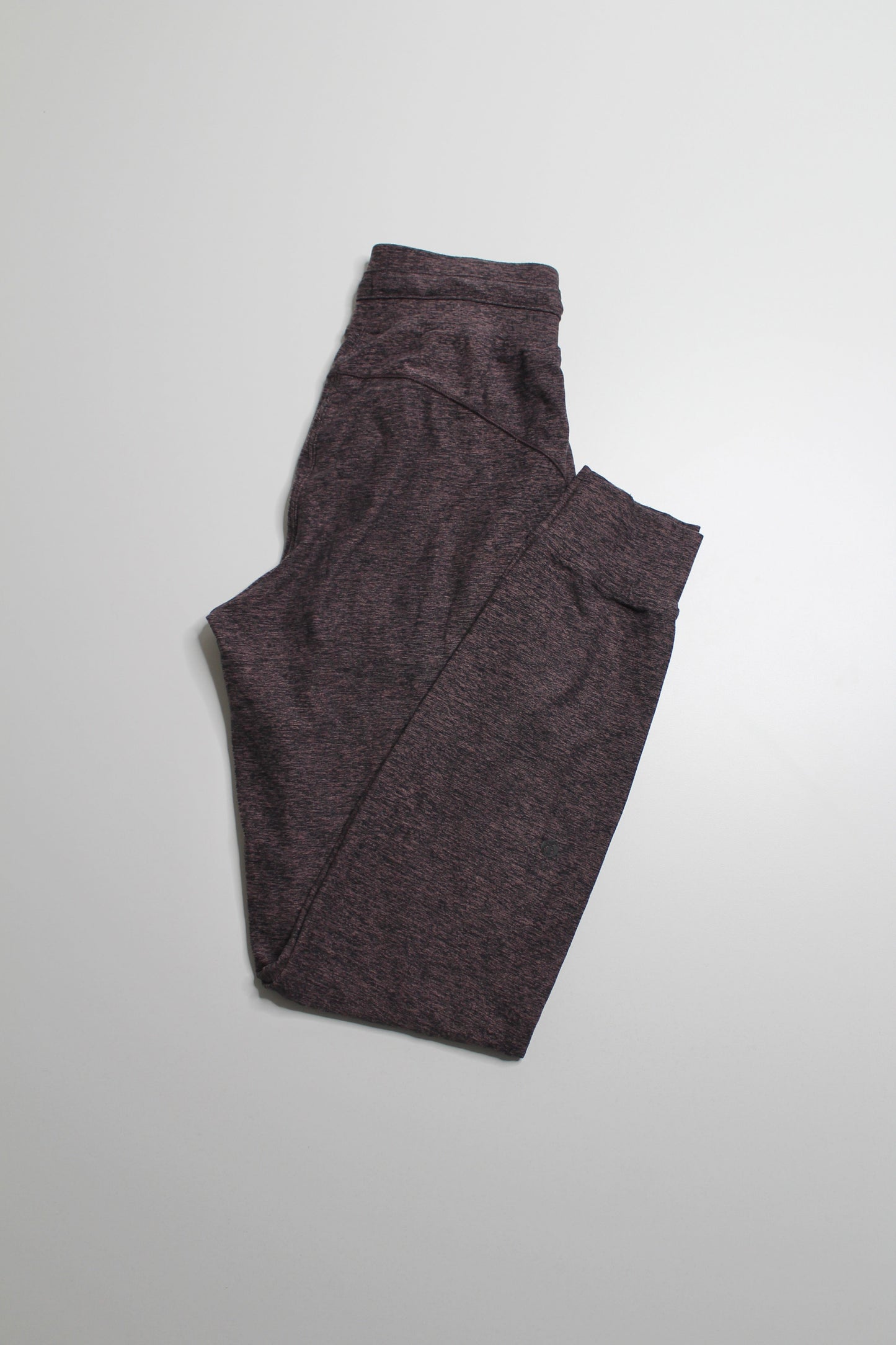 Lululemon Spanish rose 'ready to rulu' jogger, size 2