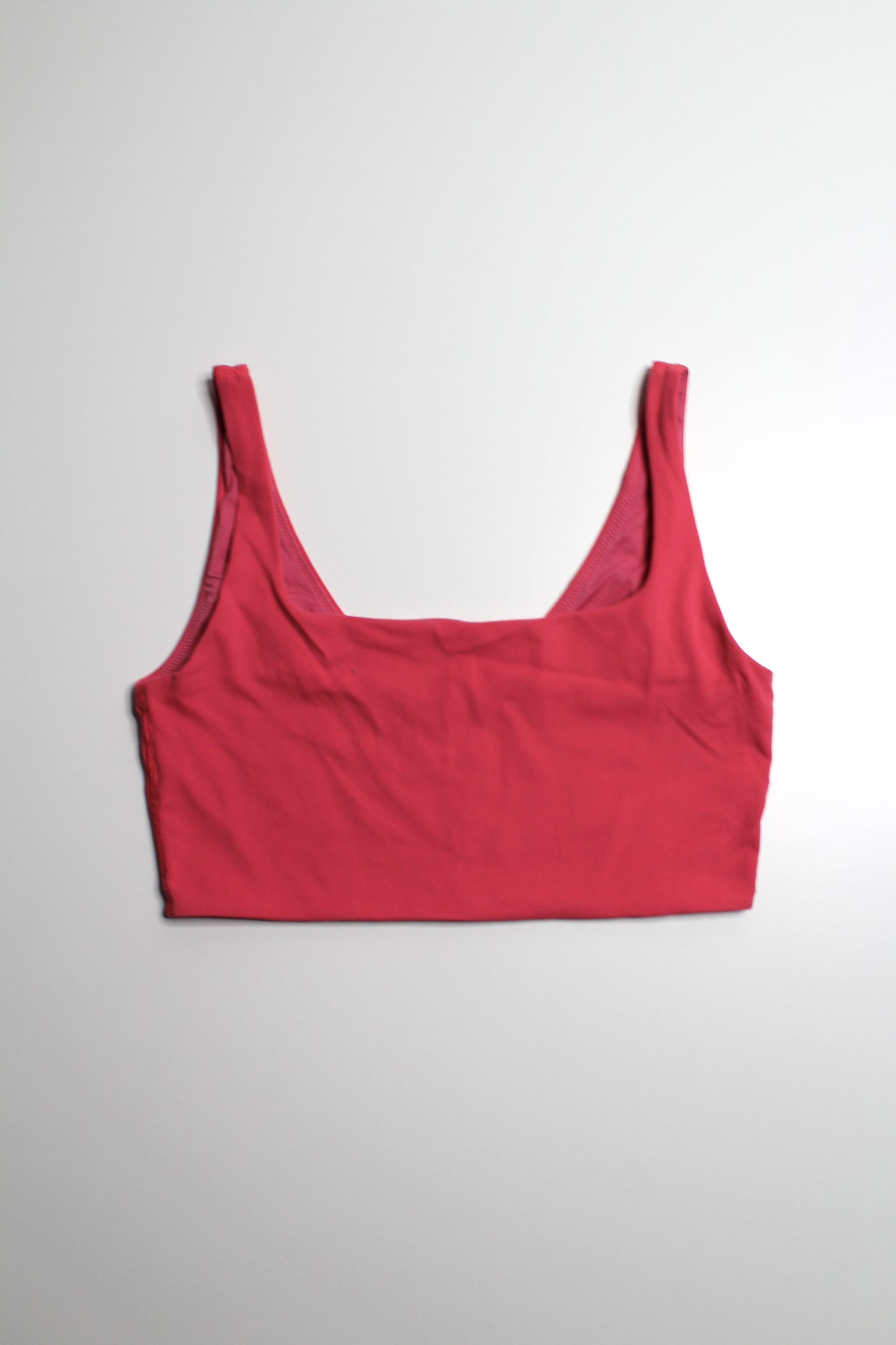 Lululemon reversible bend/scoop bra, no size. fits like 6 (s/m)