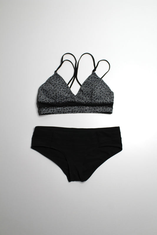 Lululemon freckle flower 'go with the flow' bikini, size 6 (additional 10% off)