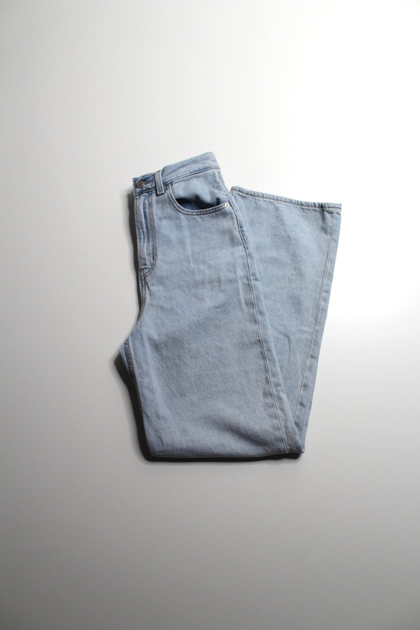 Levis high high rise wide leg jeans, size 25 (32”)