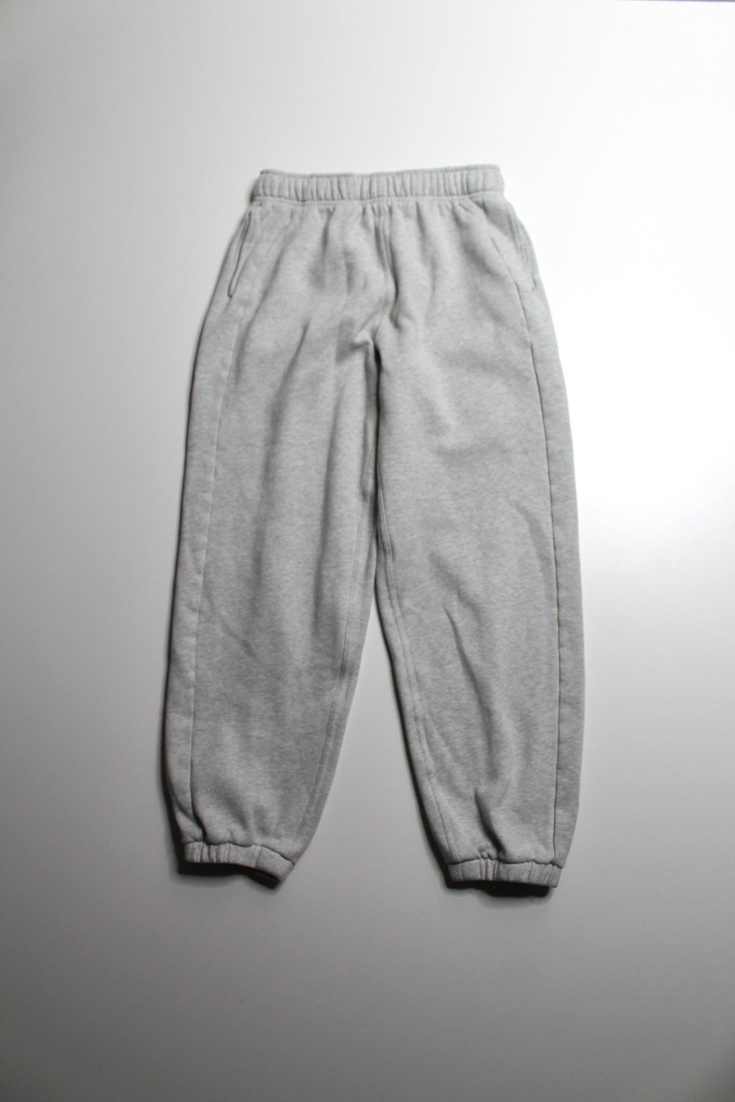 Lululemon scuba  joggers, size xs