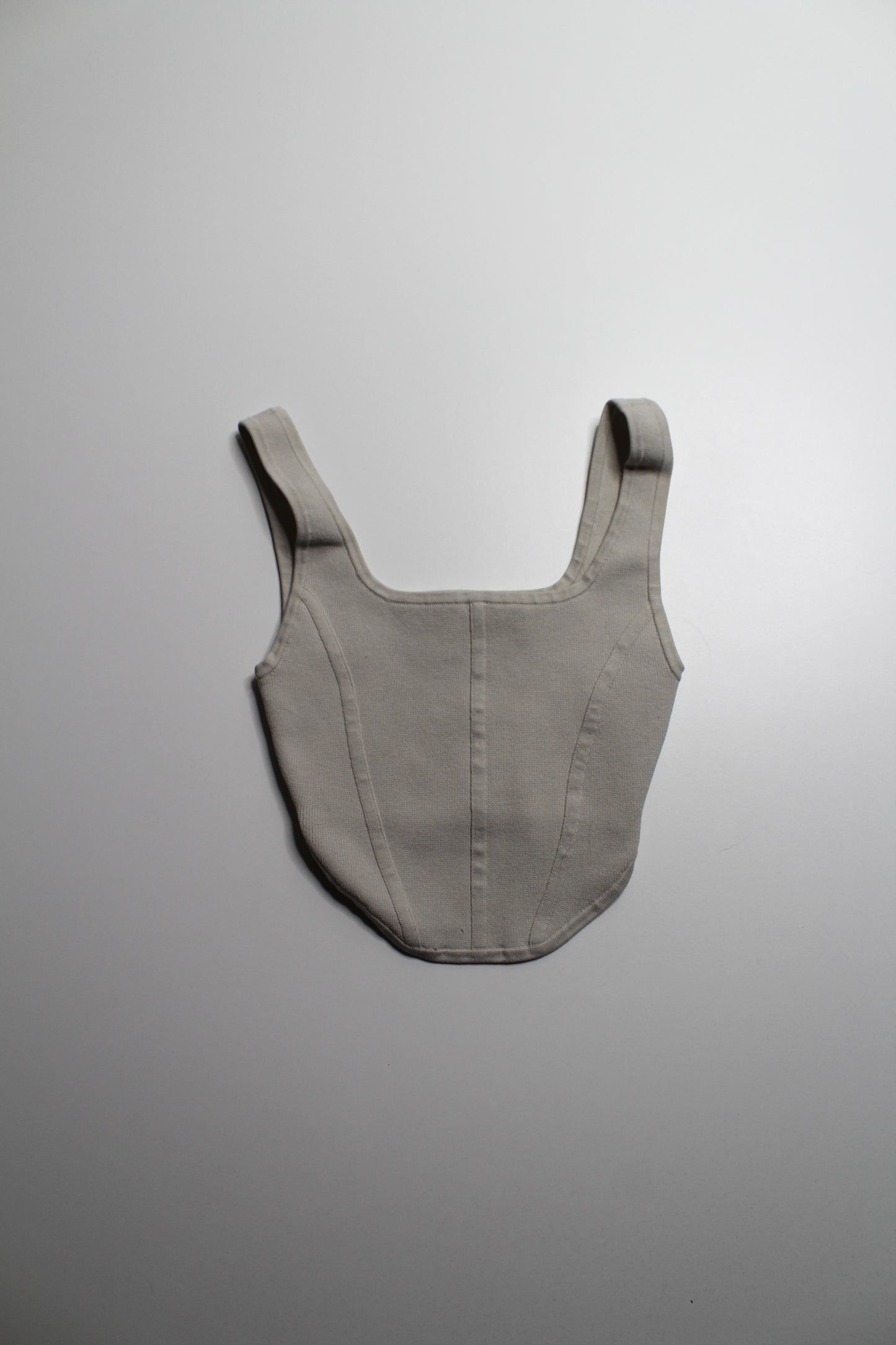 Aritzia Babaton cropped sculpt knit tank, size xxs