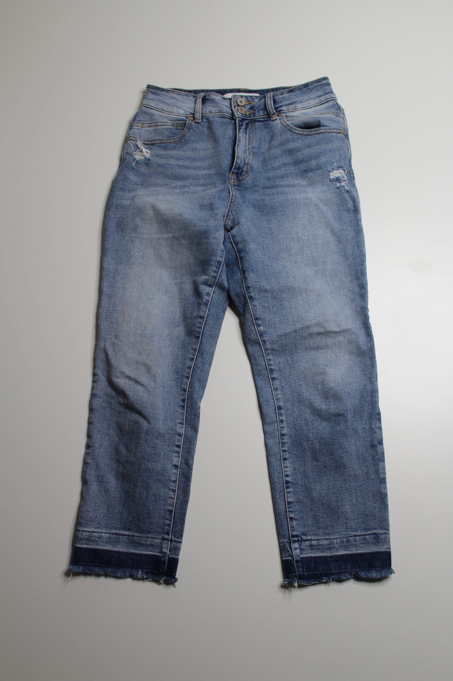 Kancan relaxed fit straight leg distressed jeans, size 26 (additional 40% off)