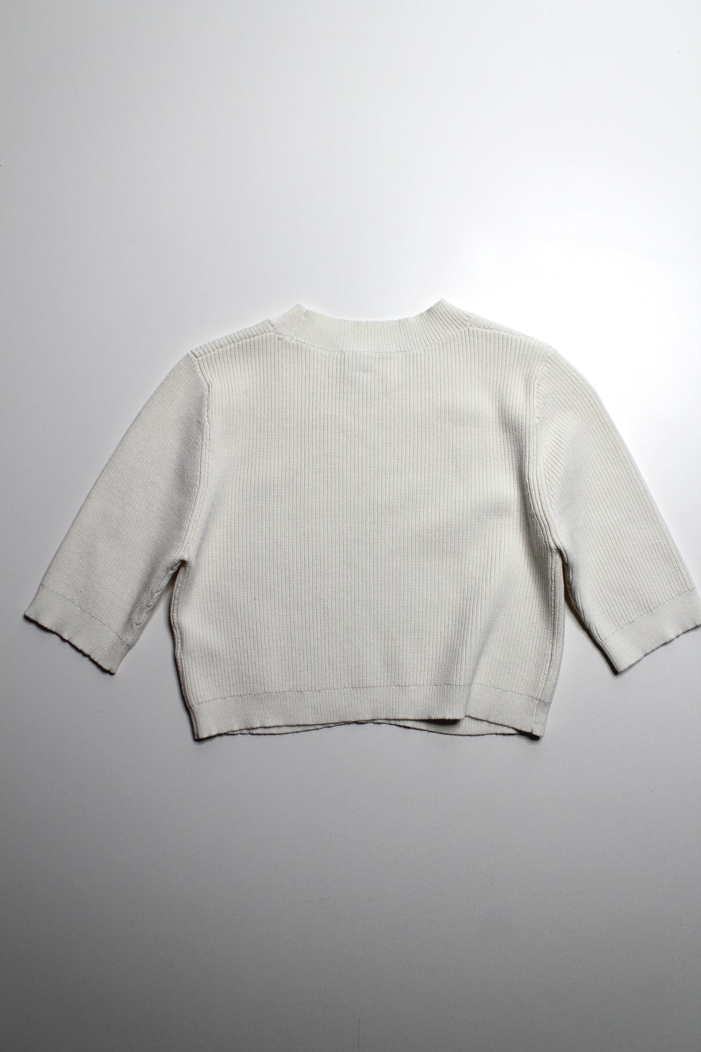 Aritzia Wilfred Free cream cropped knit short sleeve sweater, size medium