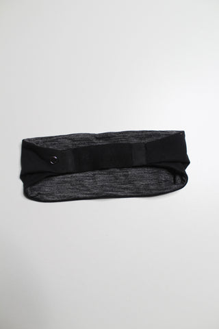 Lululemon black/grey reversible headband