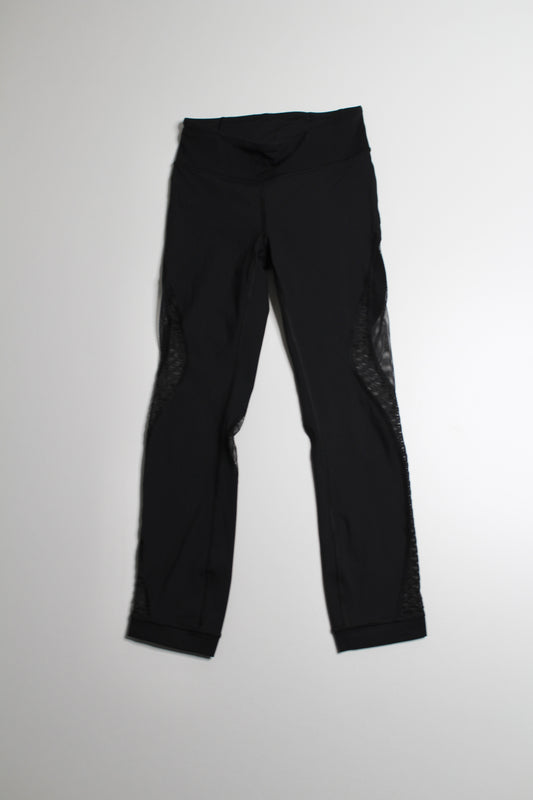 Lululemon black run crop, no size. fits like size 4 (price reduced: was $42)