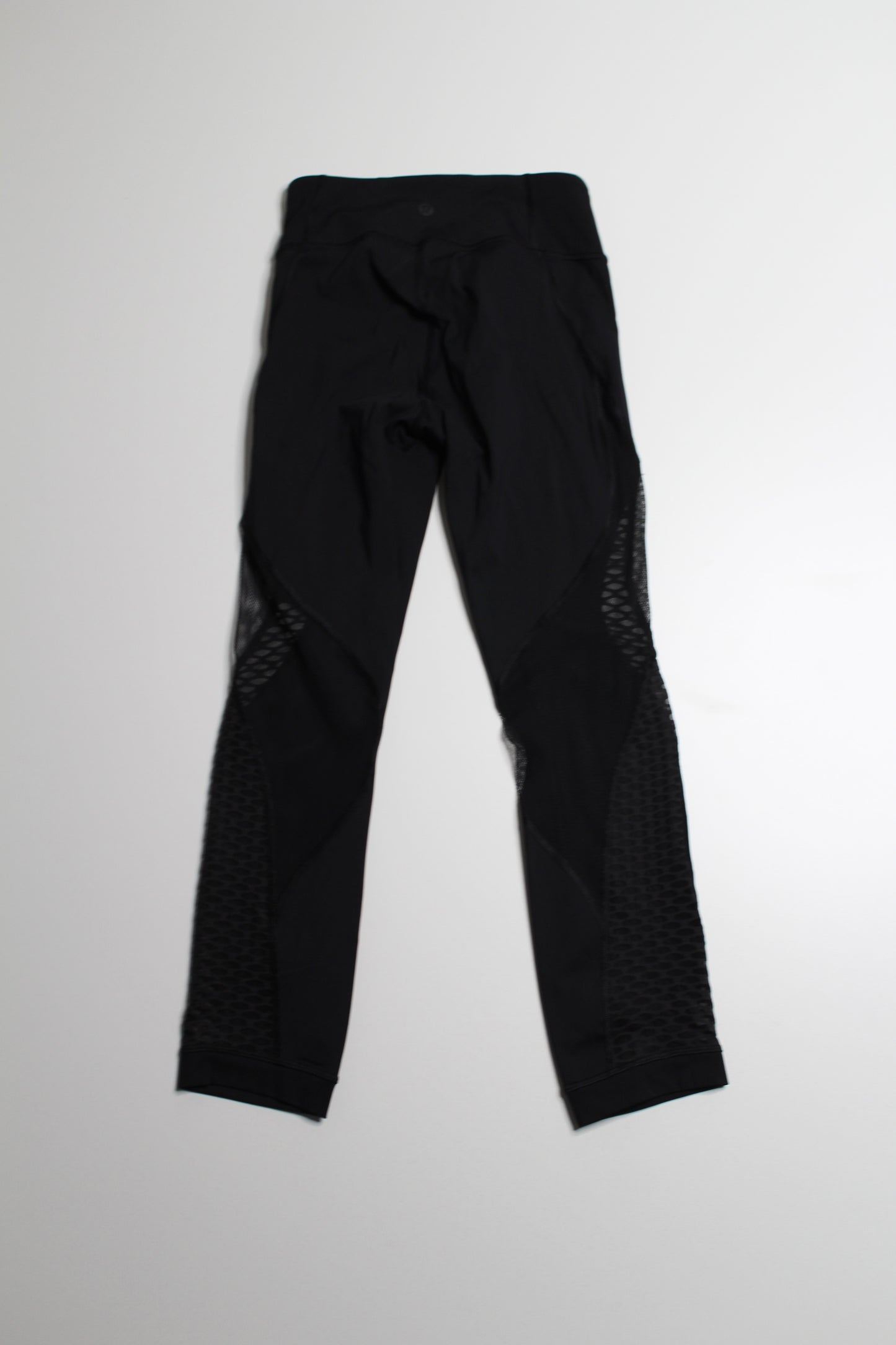 Lululemon black run crop, no size. fits like size 4 (price reduced: was $42)