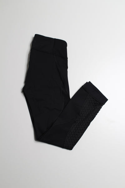 Lululemon black run crop, no size. fits like size 4 (price reduced: was $42)