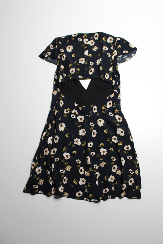 Aritzia Sunday Best floral open back dress, size 10