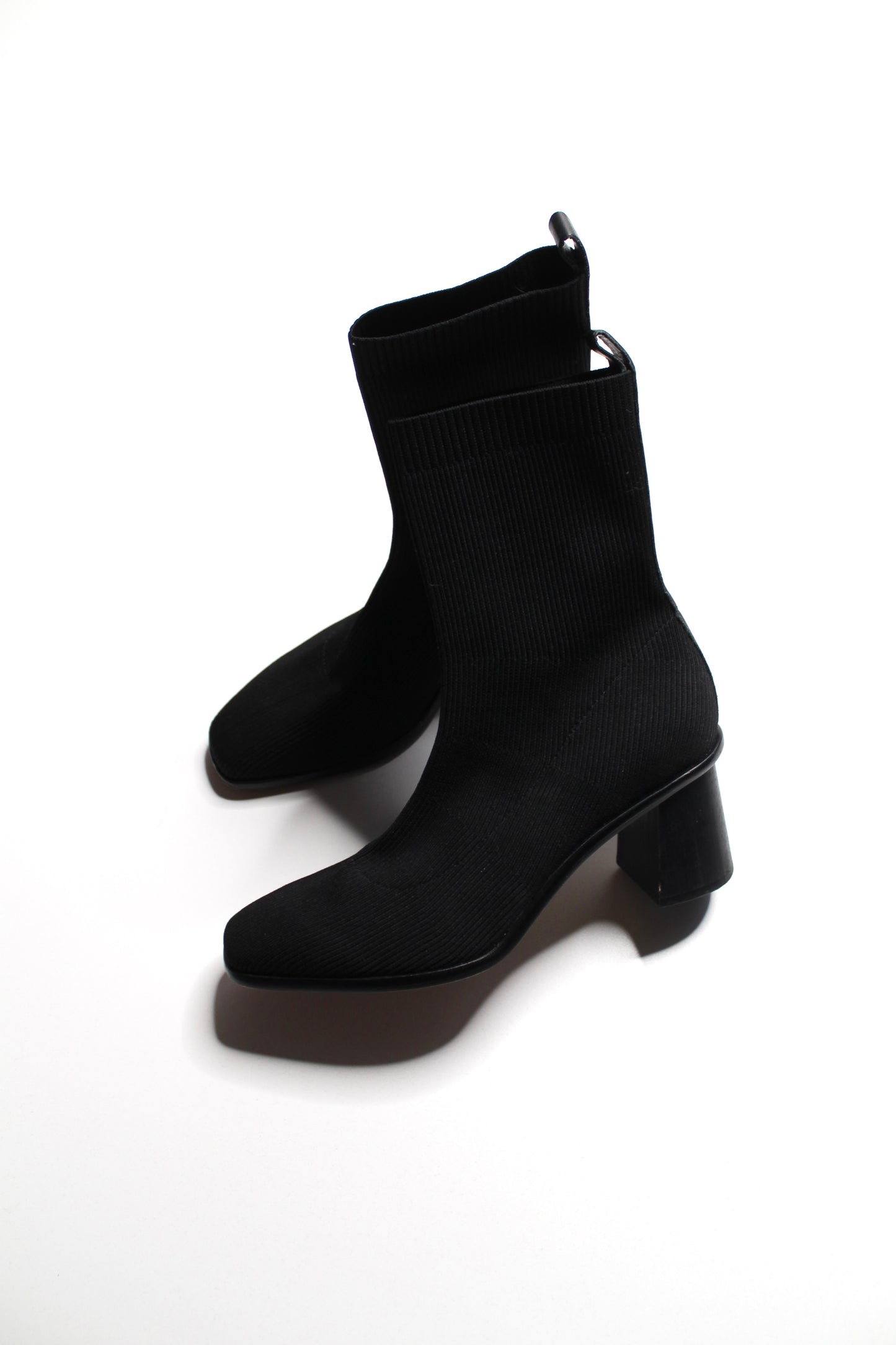 Dolce Vita black ribbed square toe boot, size 8