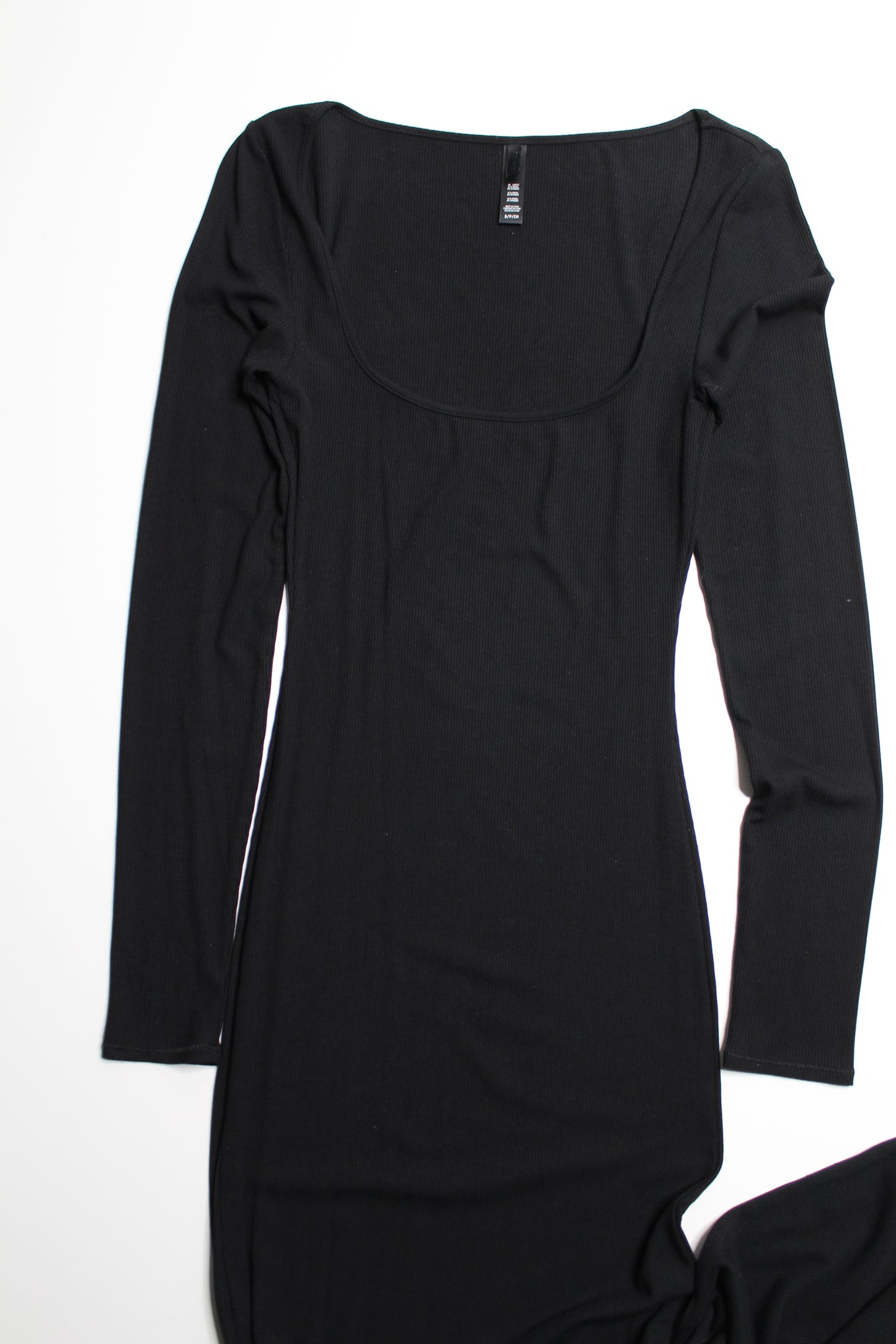 Skims black ribbed 'soft lounge long sleeve' dress, size small
