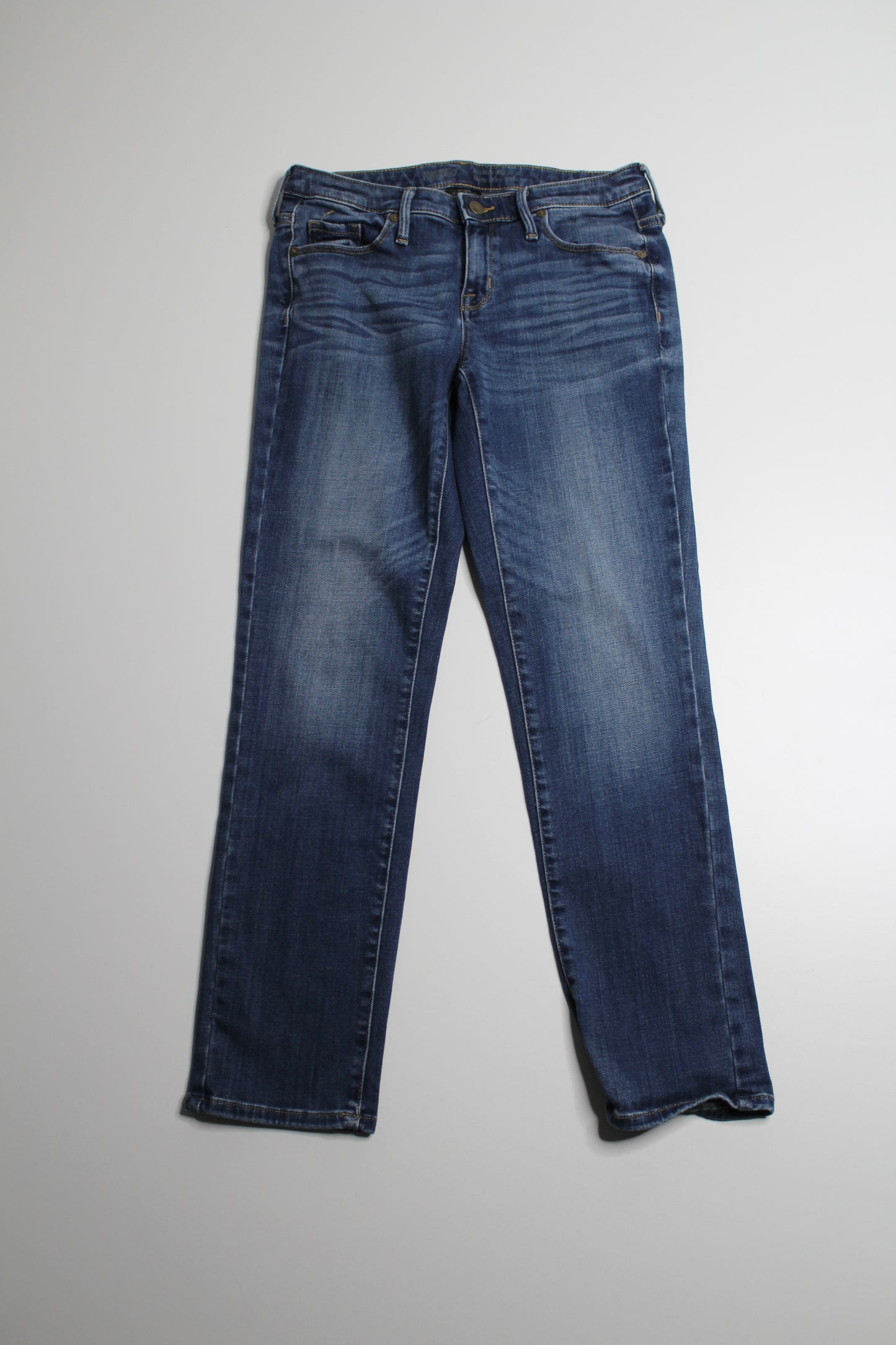 Mossimo mid rise straight leg jeans, size 28 (price reduced: was $25)