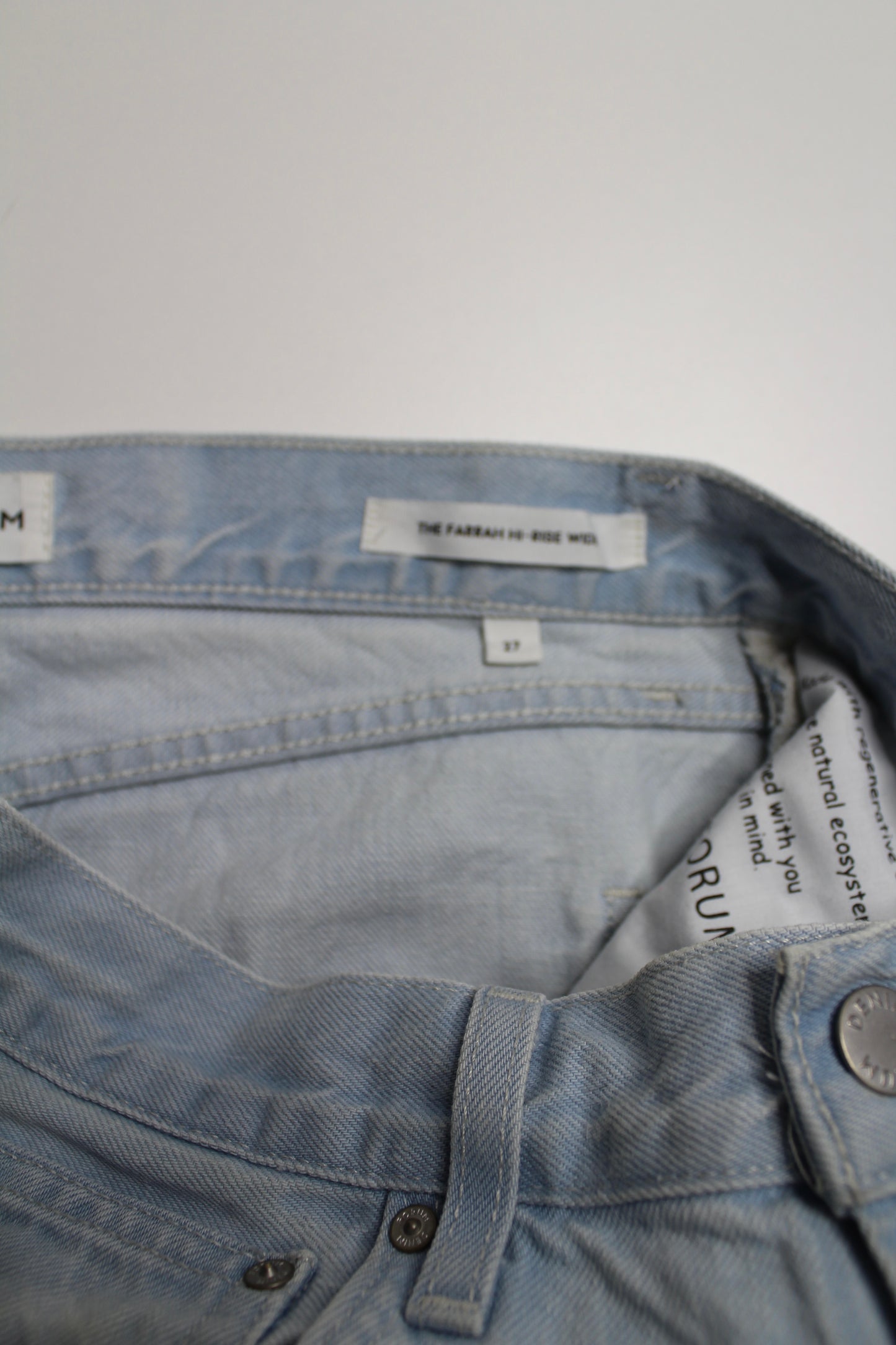 Aritzia Denim Forum light wash ‘farrah’ high rise wide leg jeans, size 27