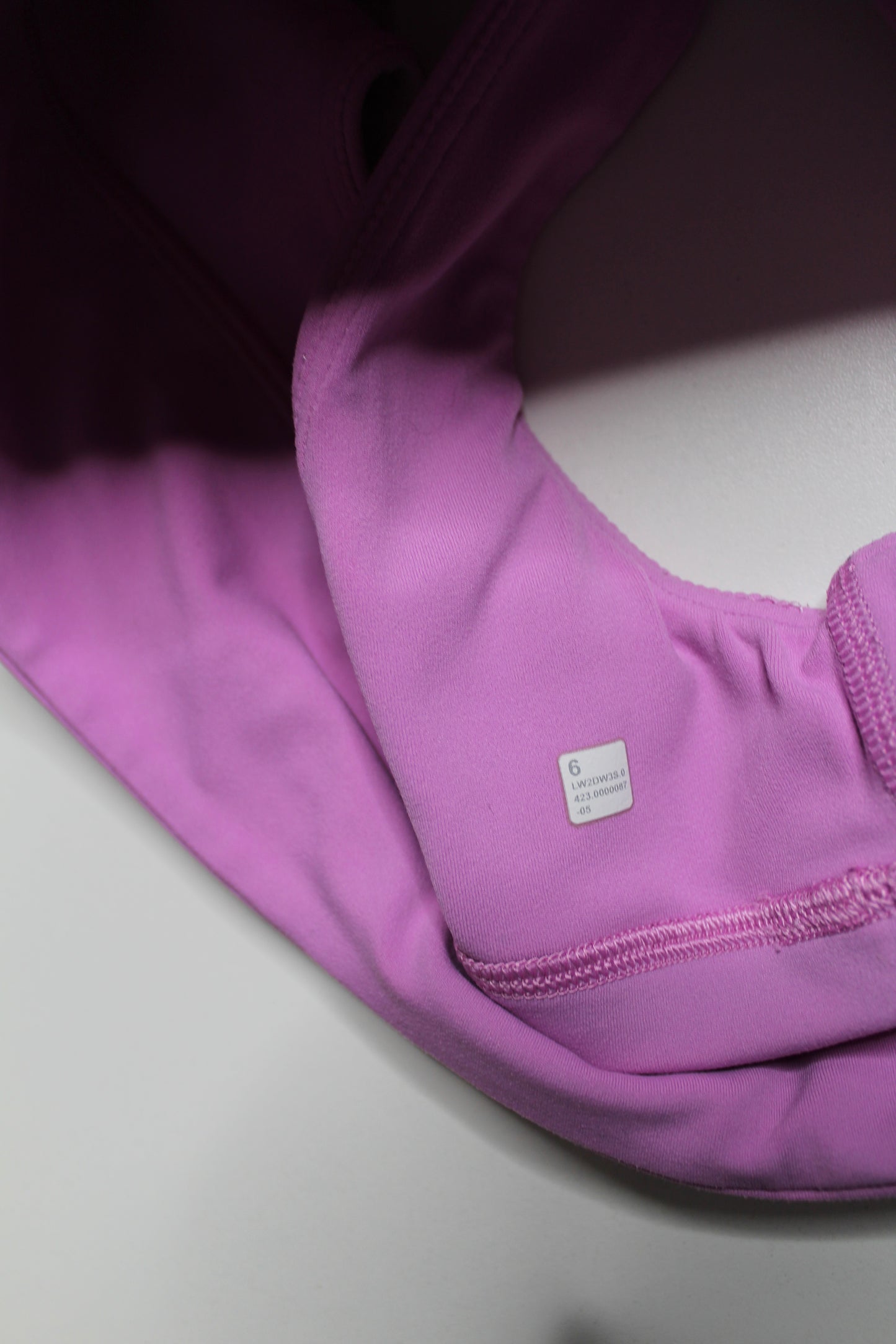 Lululemon light purple/pink ‘align’ bra, size 6