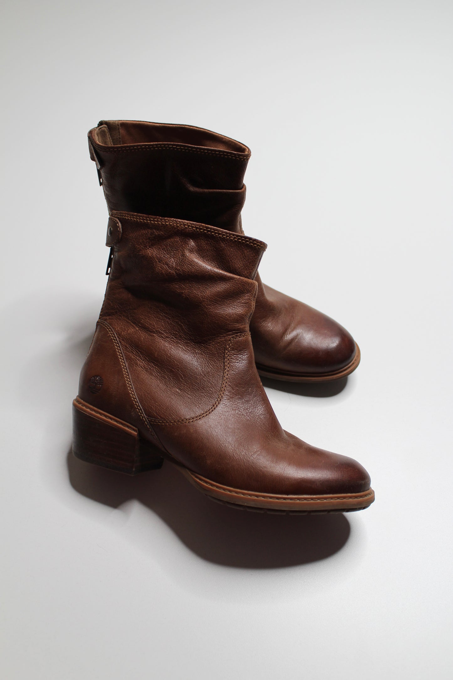 Timberland Sutherlin bay slouch boots, size 7.5 (additional 50% off)