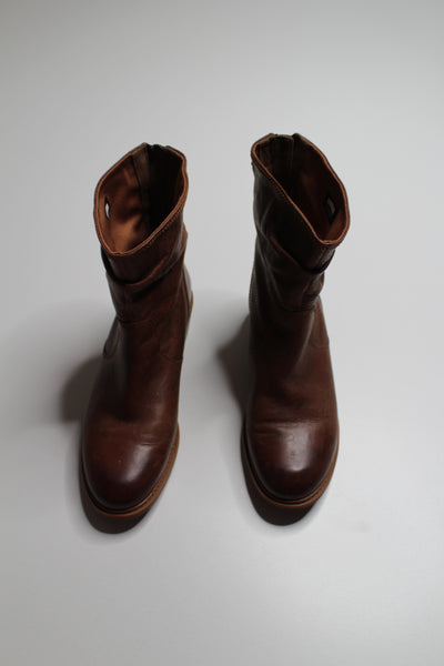 Timberland Sutherlin bay slouch boots, size 7.5 (price reduced: was $68)