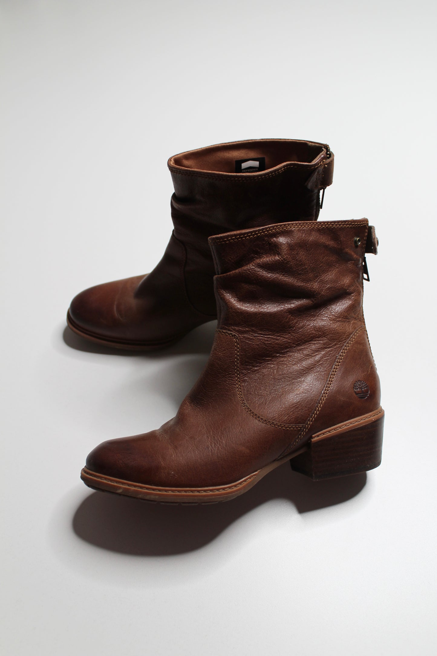 Timberland Sutherlin bay slouch boots, size 7.5 (additional 50% off)