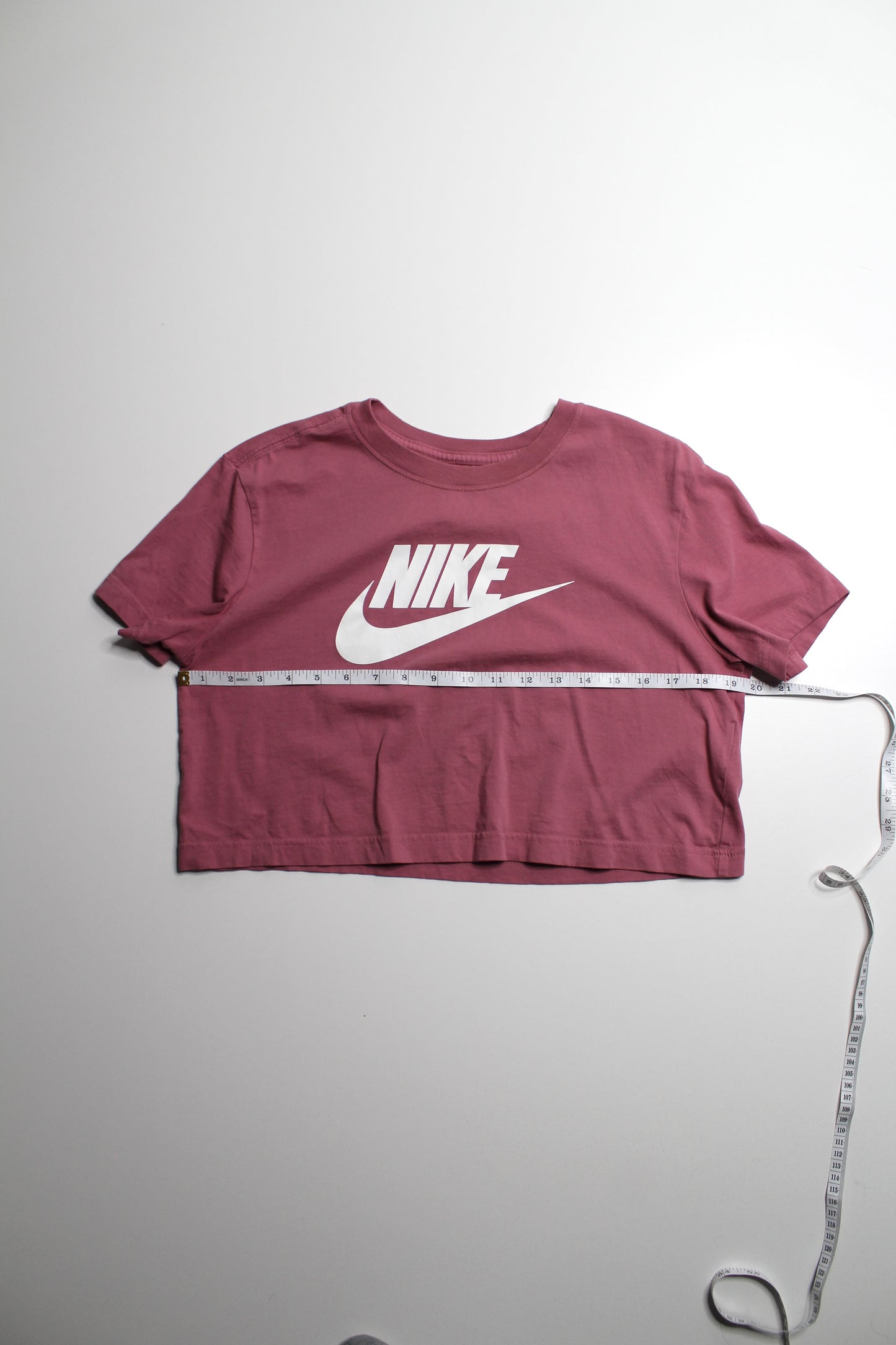 Nike rose 'essential' cropped t shirt, size small (was $15)
