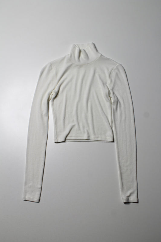 Aritzia Wilfred Free cream cropped mock neck long sleeve, size xxs