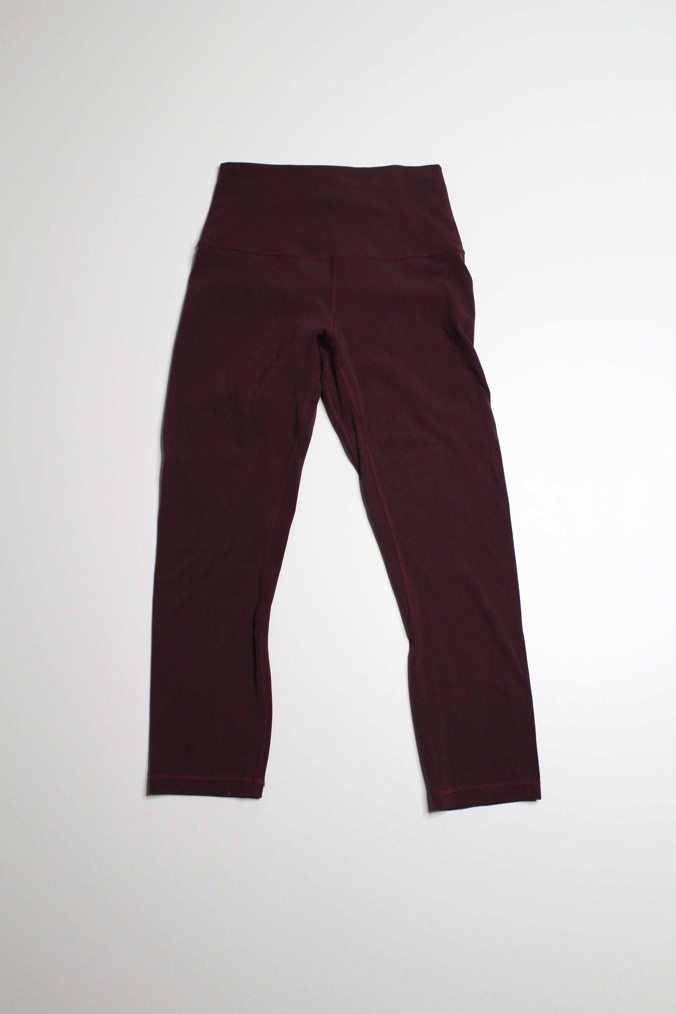 Lululemon cassis align crop, size 4 (21”)