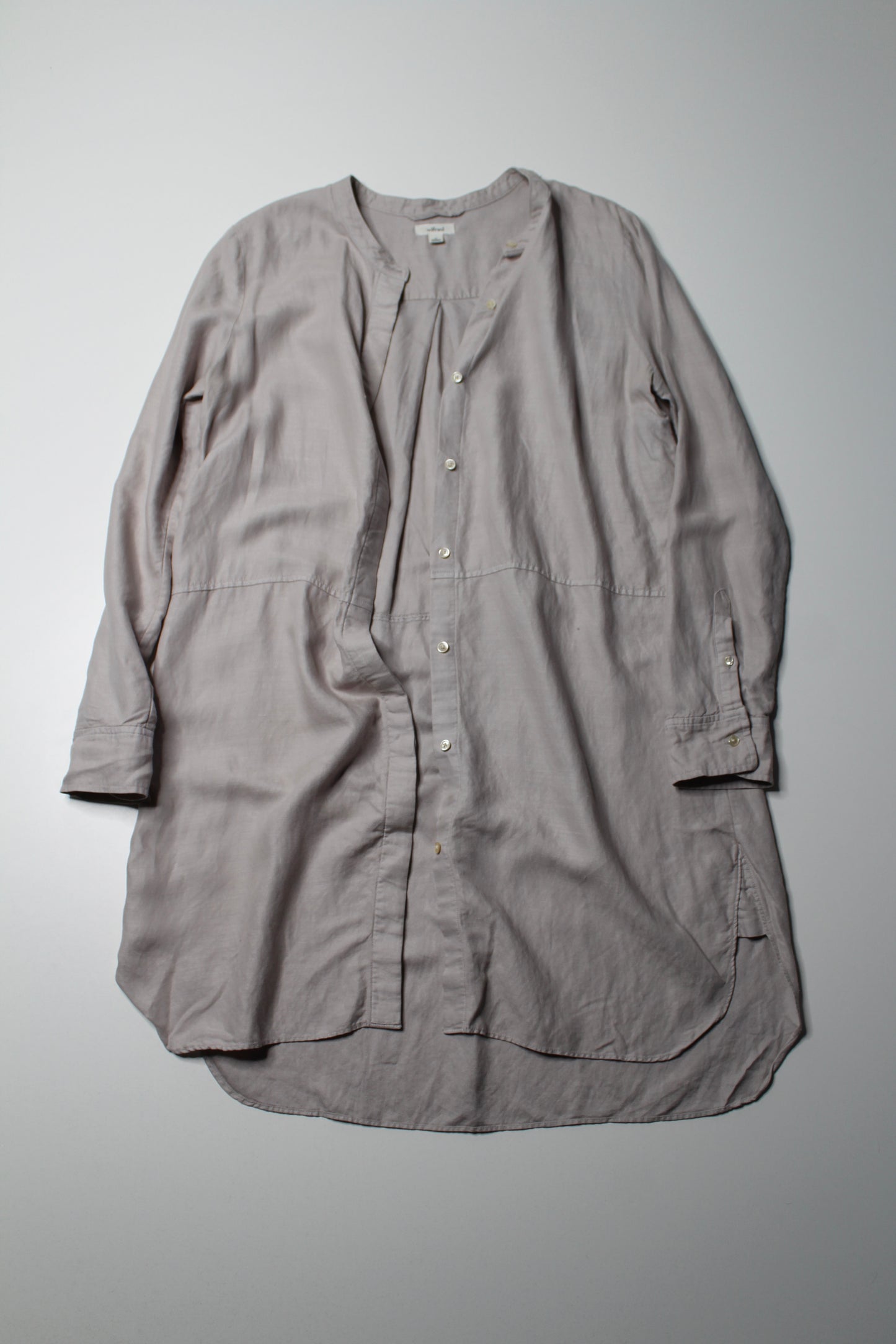 Aritzia Wilfred button front shirt dress, size medium