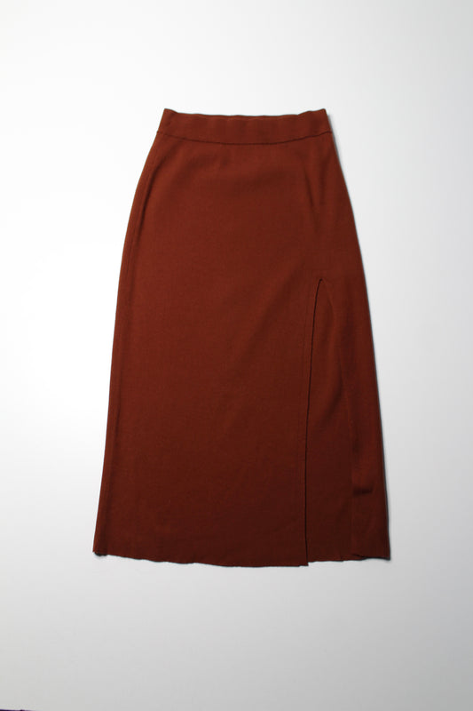 Aritzia Wilfred dark rust ribbed front side slit skirt, size large