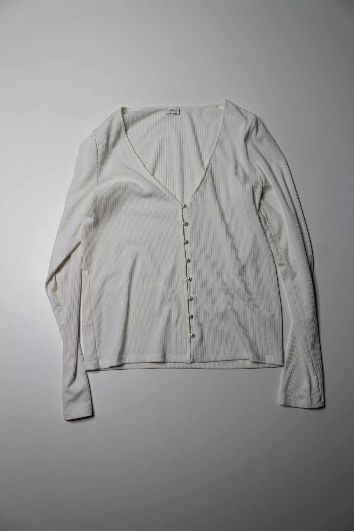 Aritzia Wilfred cream ribbed pearl button long sleeve, size large (price reduced: was $36)