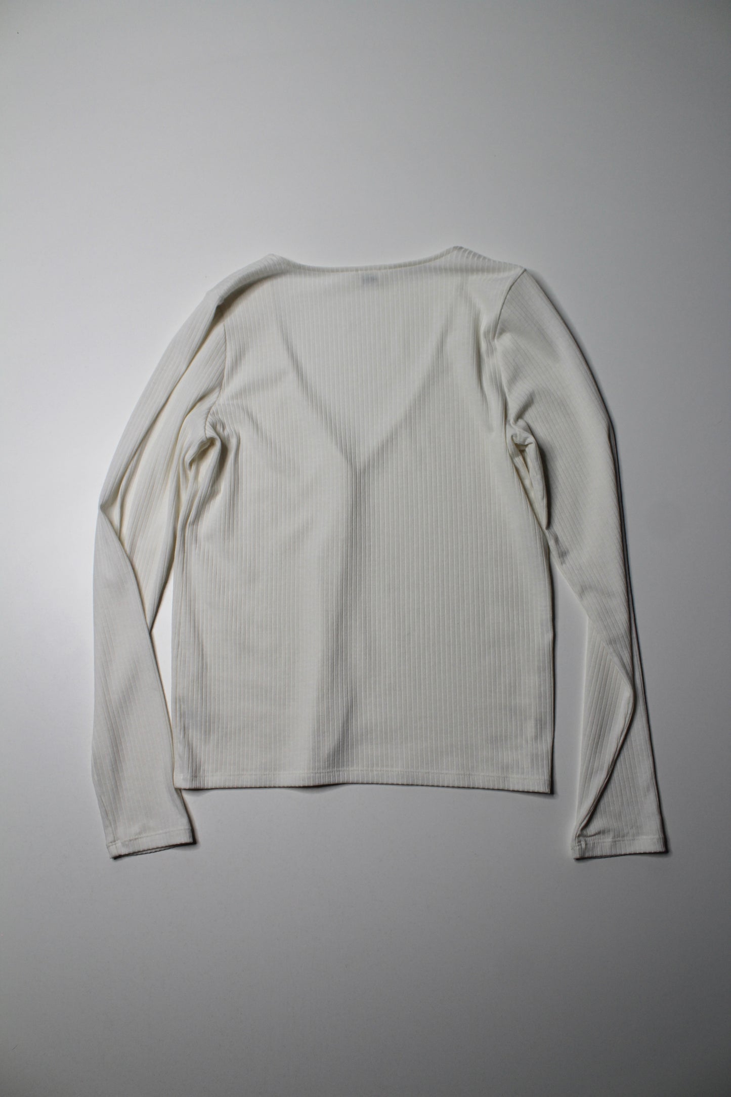 Aritzia Wilfred cream ribbed pearl button long sleeve, size large (price reduced: was $36)