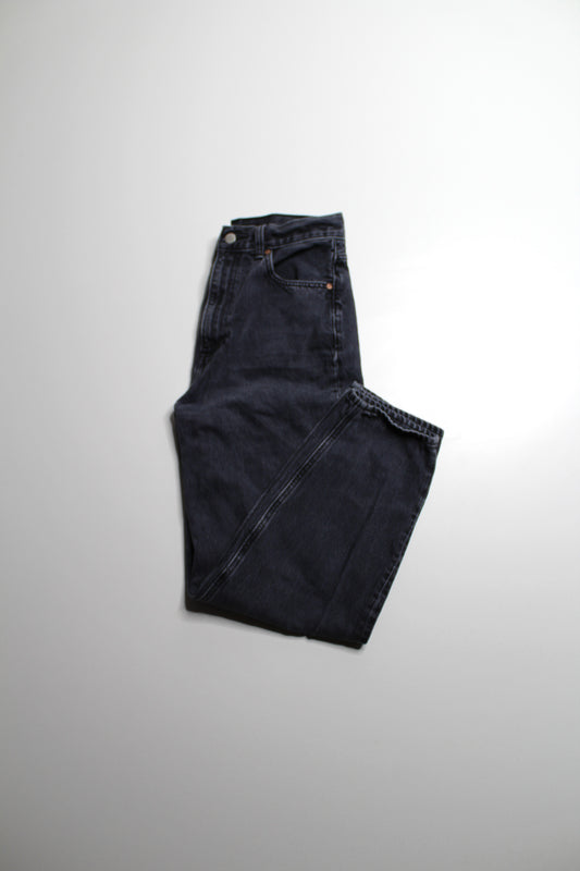 Aritzia Denim Forum black wash high rise ‘Gia carrot’ jean, size 27 (28L)