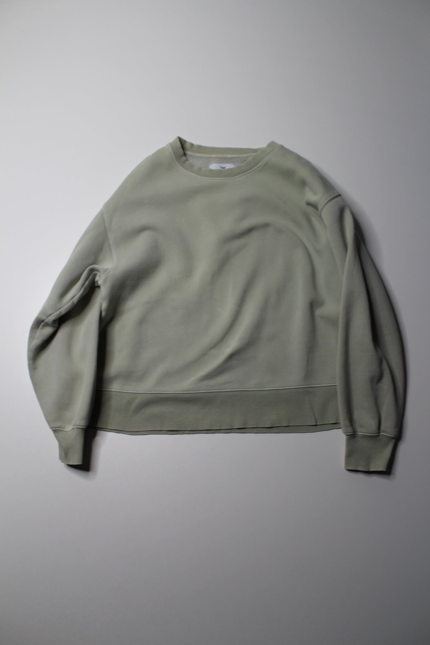 Aritzia TNA light green sweatshirt, size 2 (medium)