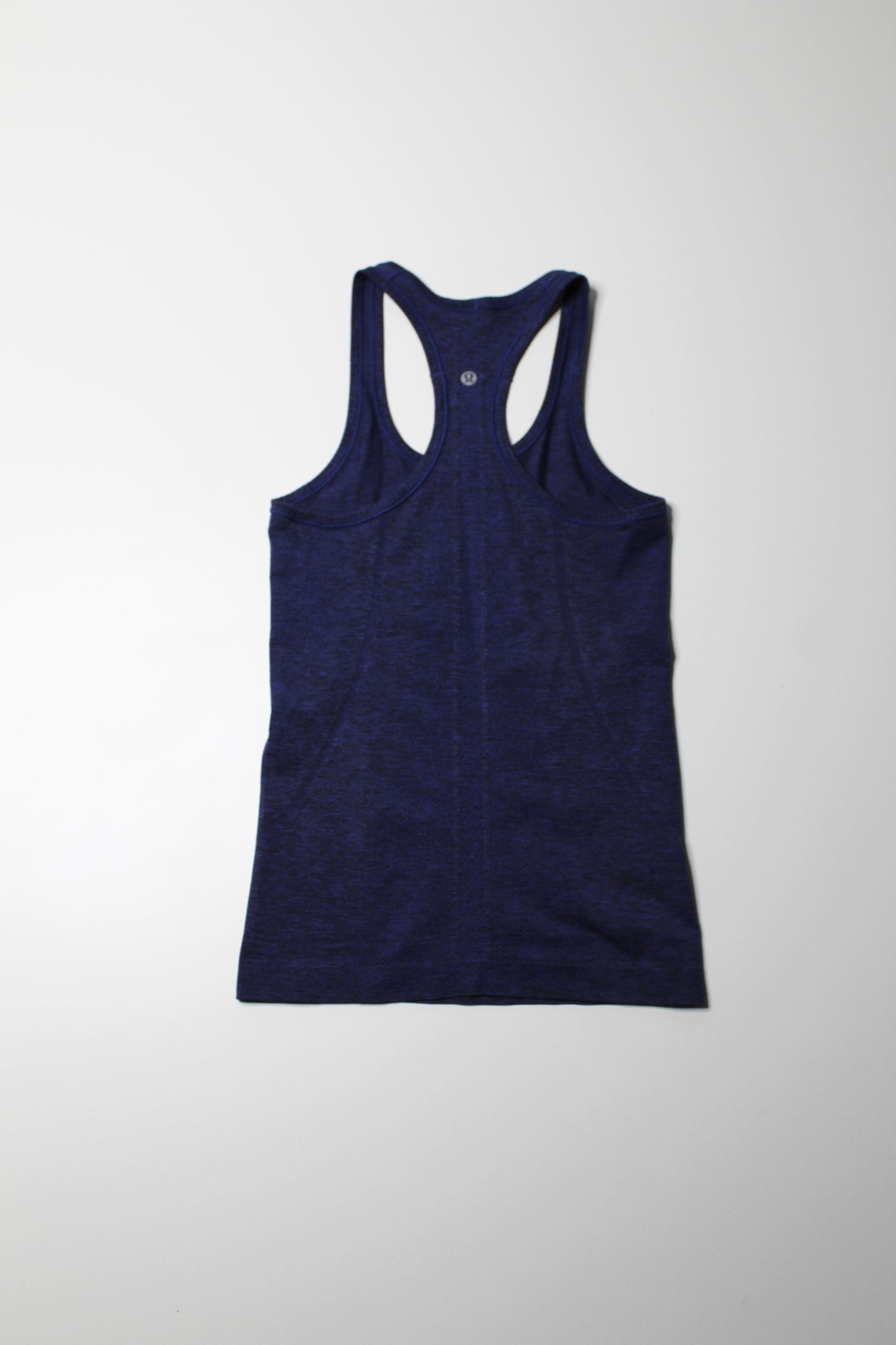 Lululemon blue ‘swiftly tech’ tank, size 2