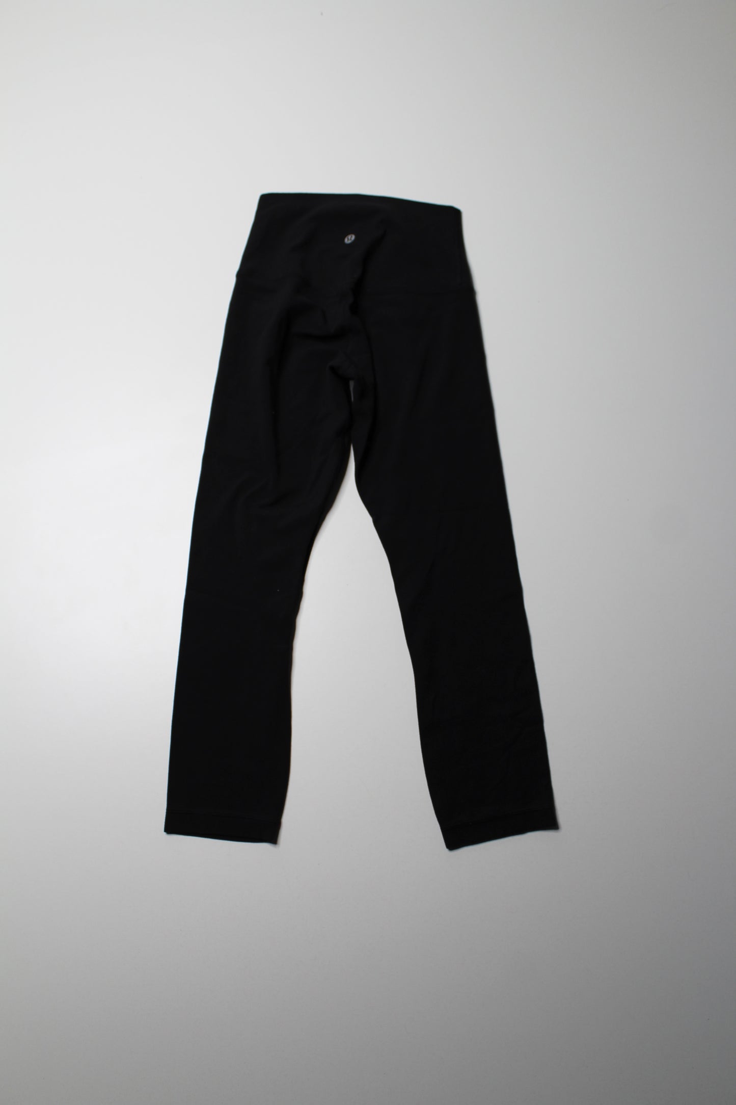 Lululemon black 'align' crop legging, size 2 (21")