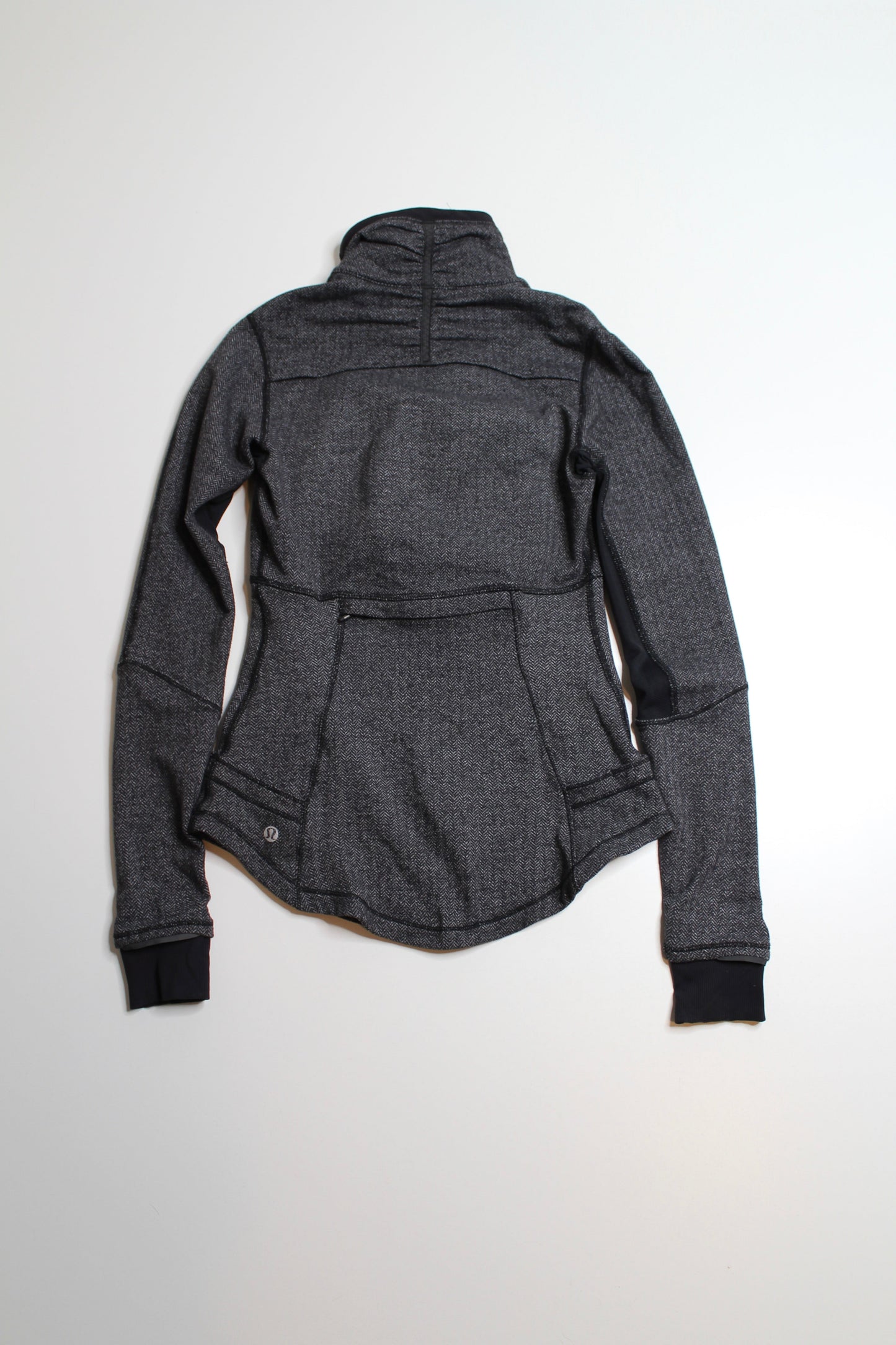 Lululemon grey herringbone ‘think fast’ 1/4 zip pullover, size 2