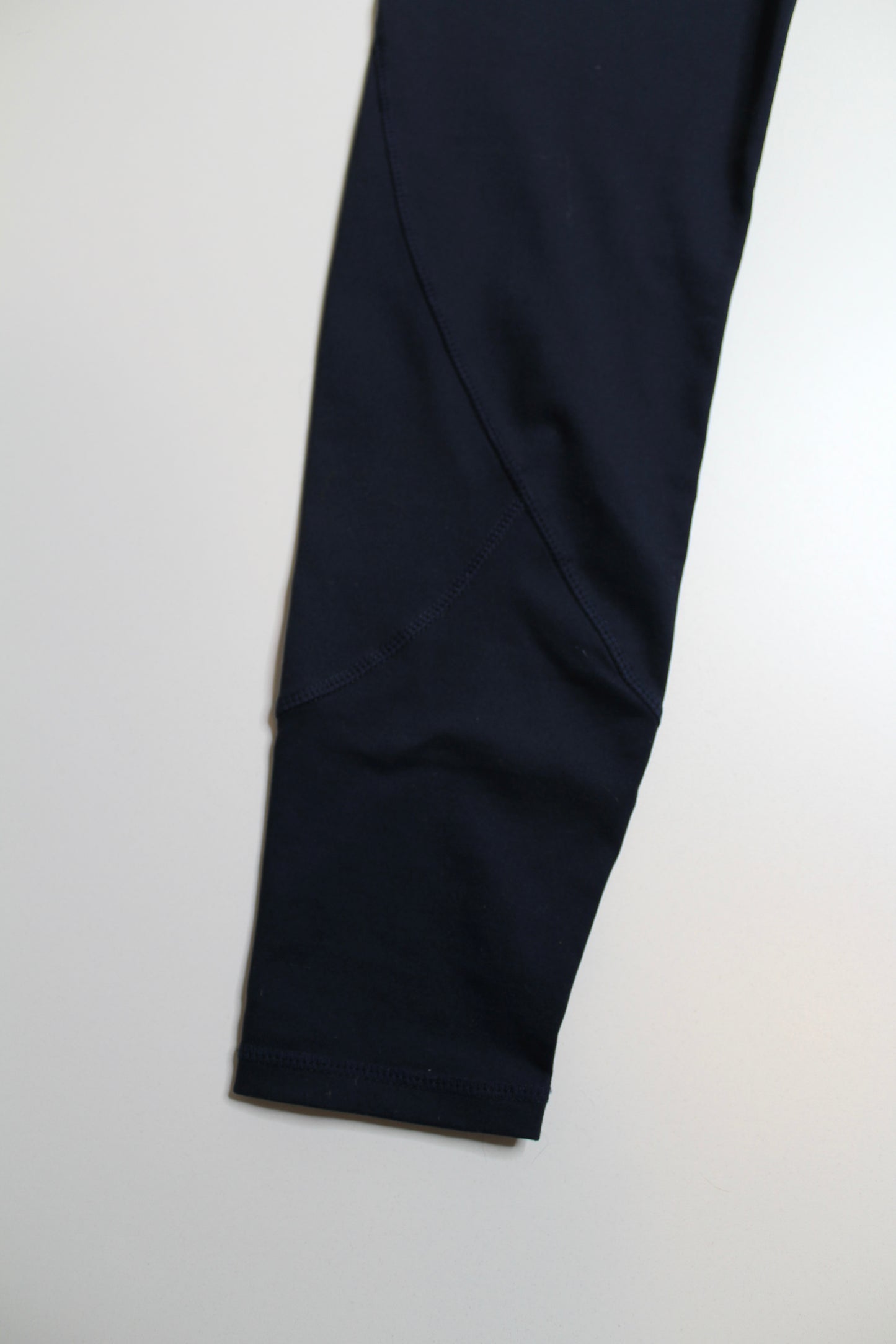 Bäre Activewear navy leggings, size 12 (price reduced: was $30)