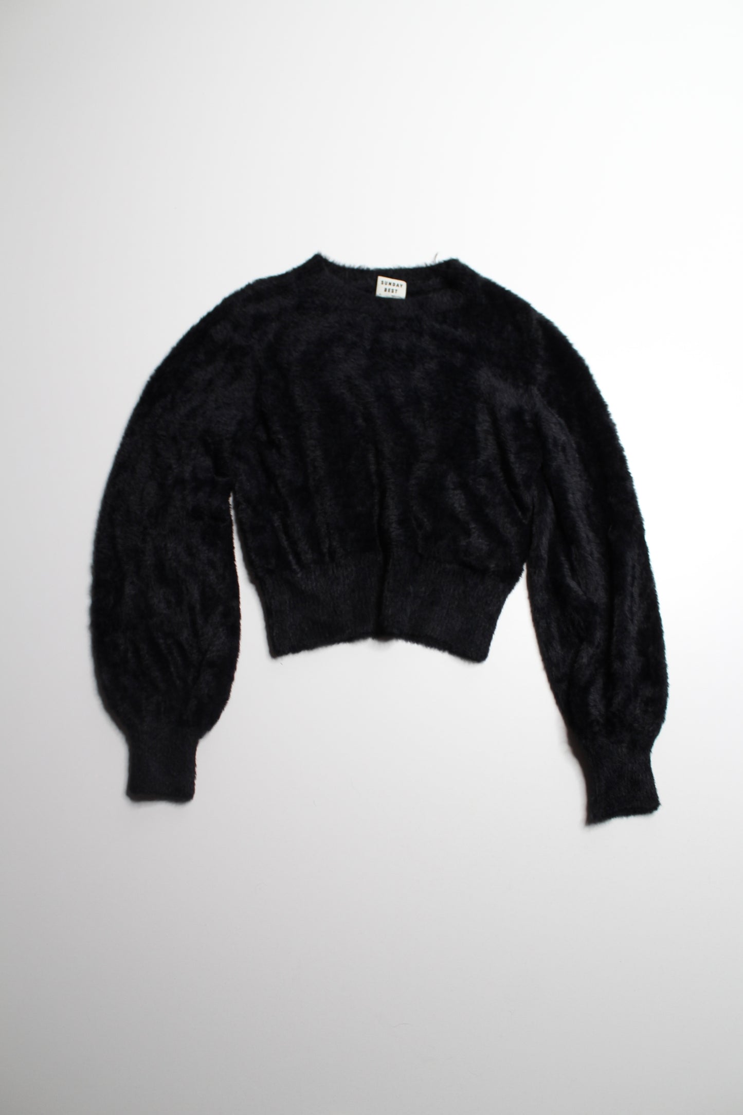 Aritzia Aritzia Sunday Best black ‘ramona’ fuzzy cropped sweater, size xs