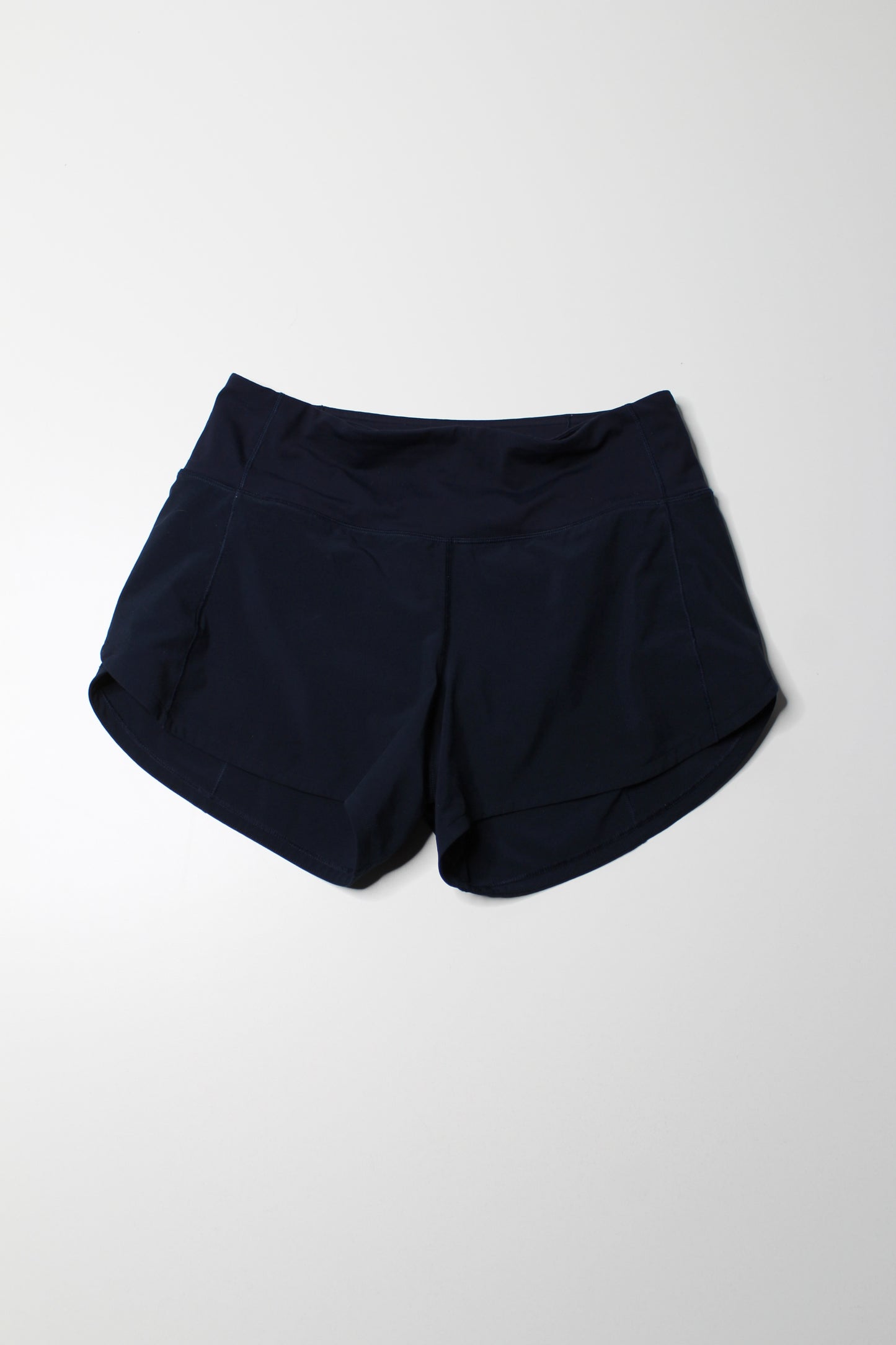 Lululemon navy ‘speed up’ shorts, size 4 (4”)