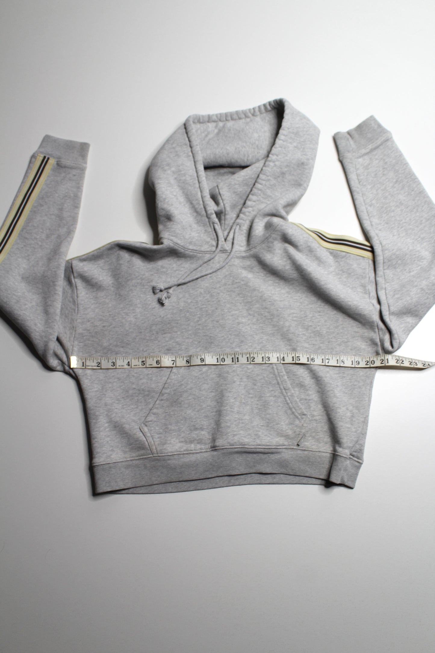 Aritzia TNA heathered grey 'iconic' hoodie, size xxsmall (oversized fit) (fits xxs-small)