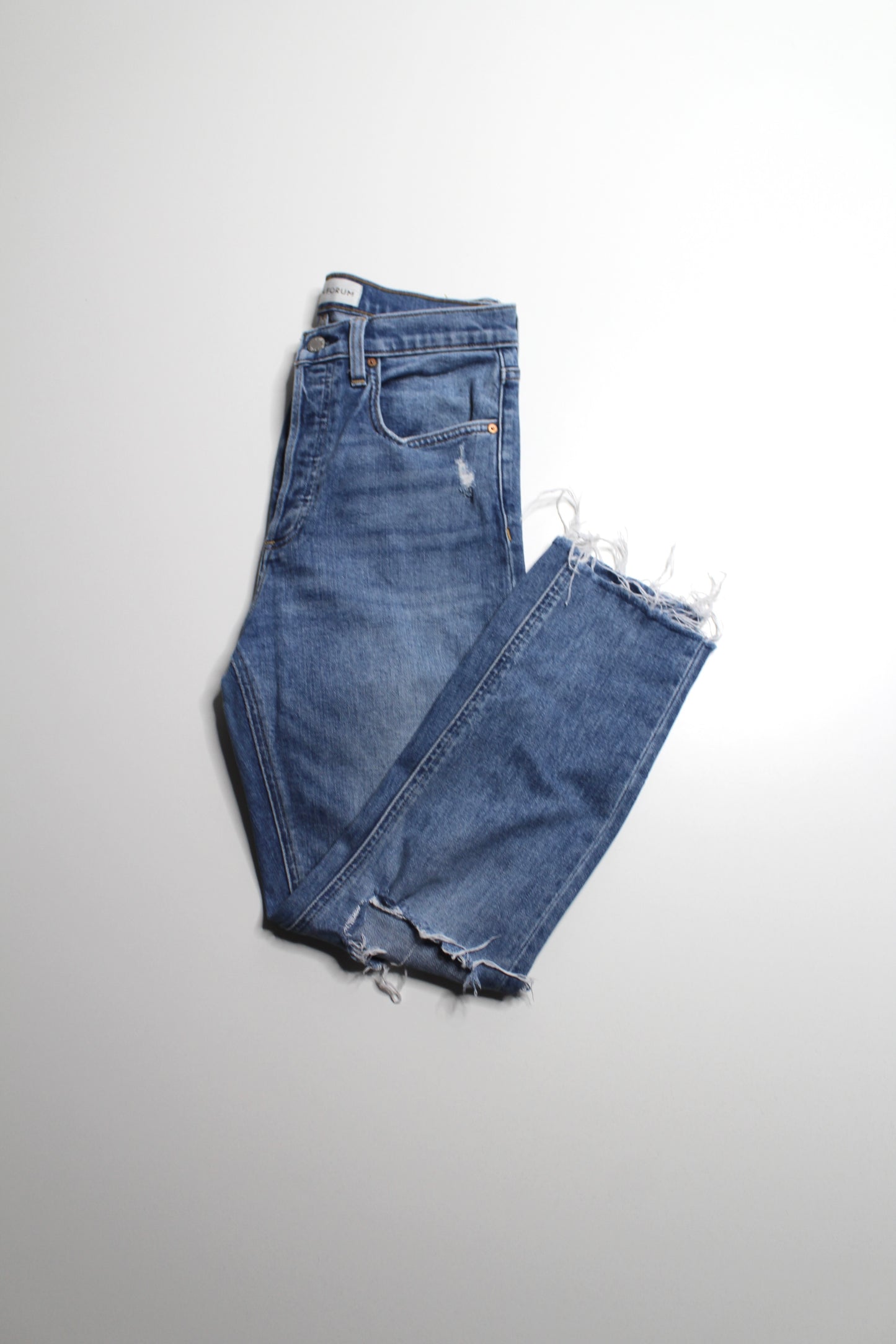 Aritzia Denim Forum distressed 'Yoko high rise slim' jeans, size 28