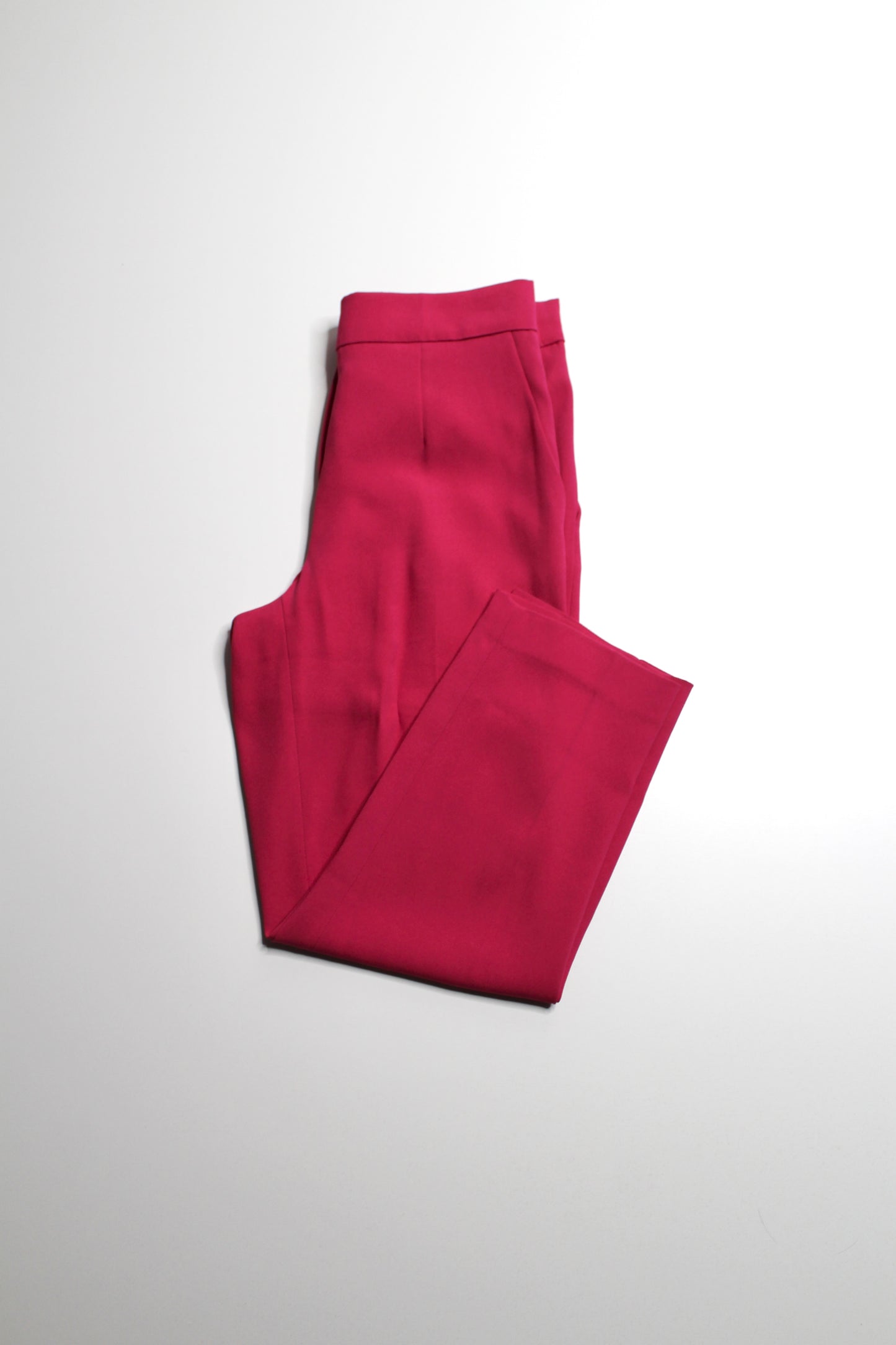 Aritzia Babaton hot pink 'Conan' dress pants, size 4