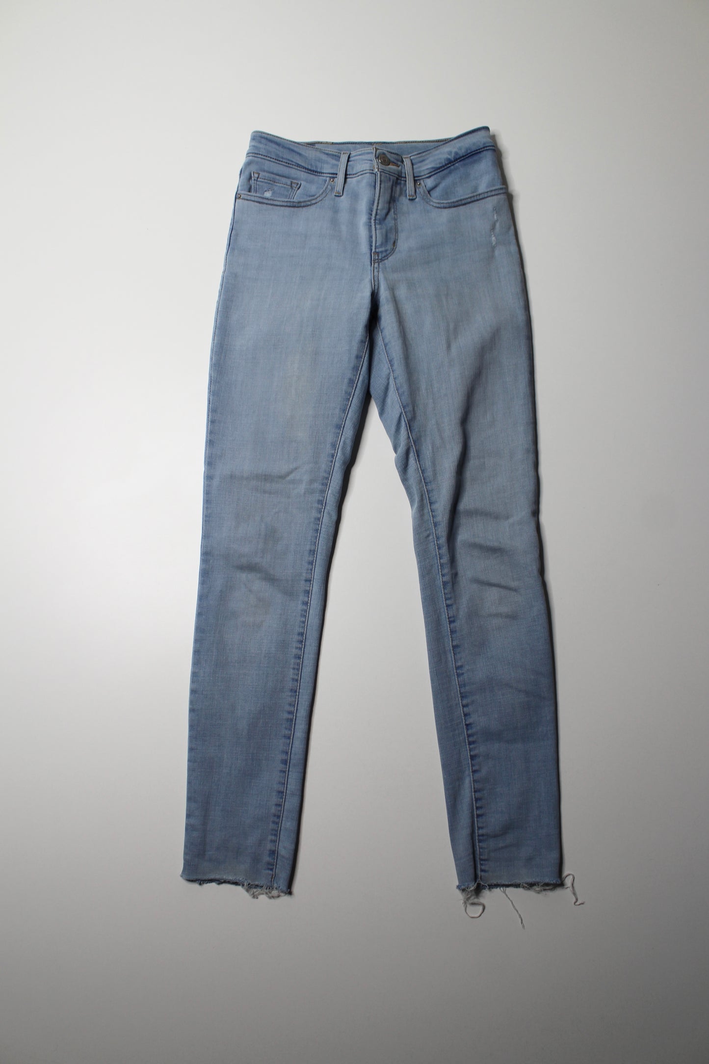 Levis light wash high rise jeans, size 27 (30") (price reduced: was $48)